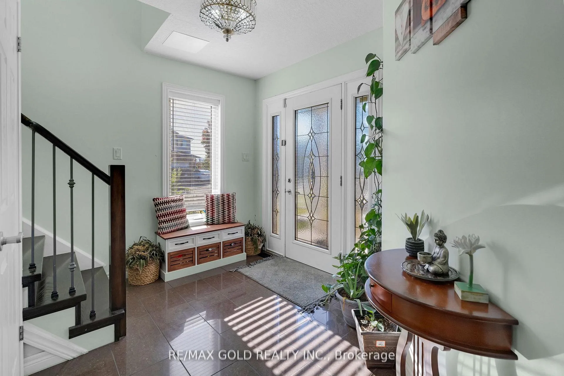 Photo 4 of 1 Penfold Drive, Guelph, Grange Road — HOMEH
