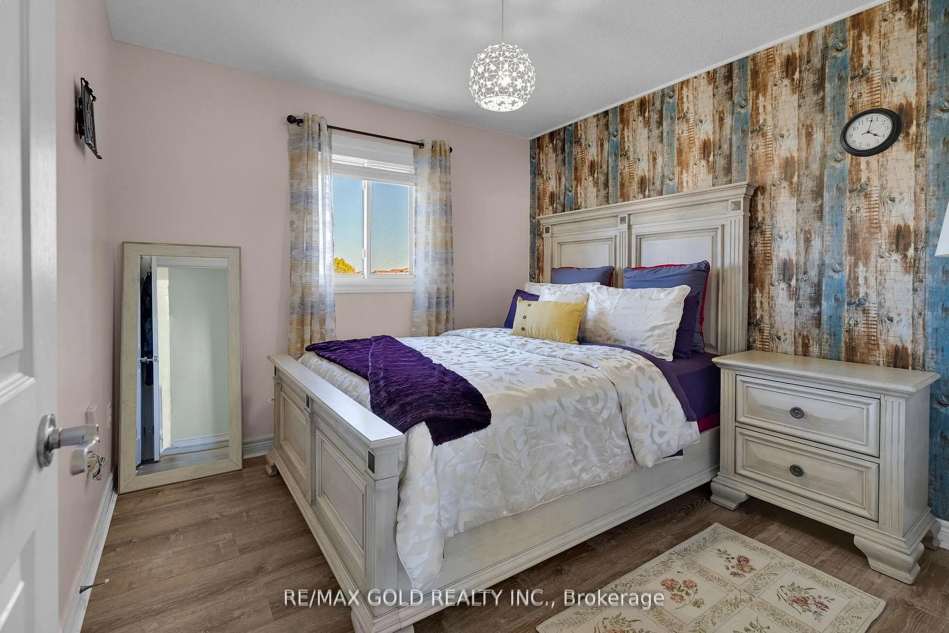 Photo 15 of 1 Penfold Drive, Guelph, Grange Road — HOMEH