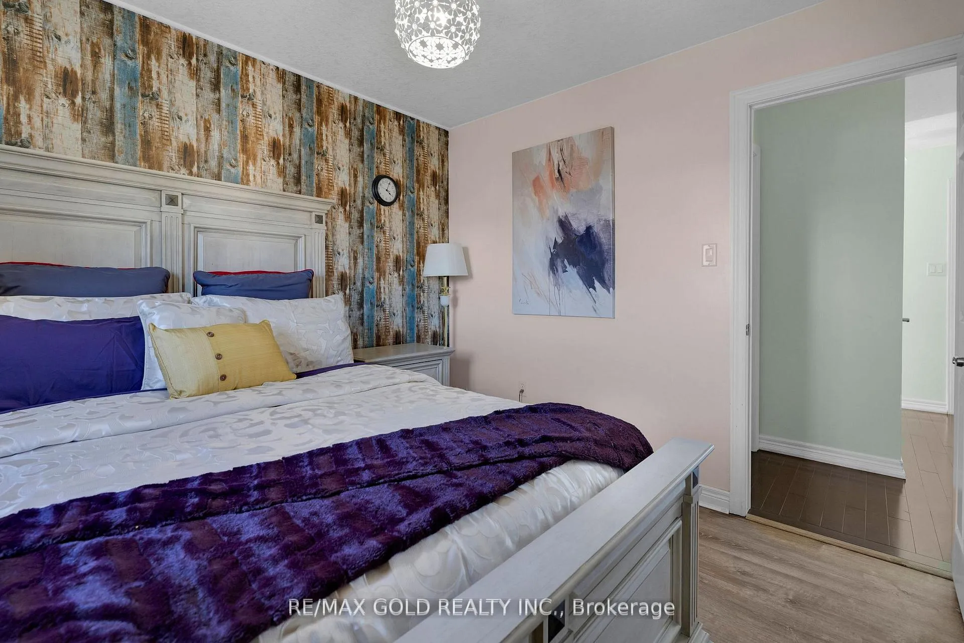 Photo 16 of 1 Penfold Drive, Guelph, Grange Road — HOMEH