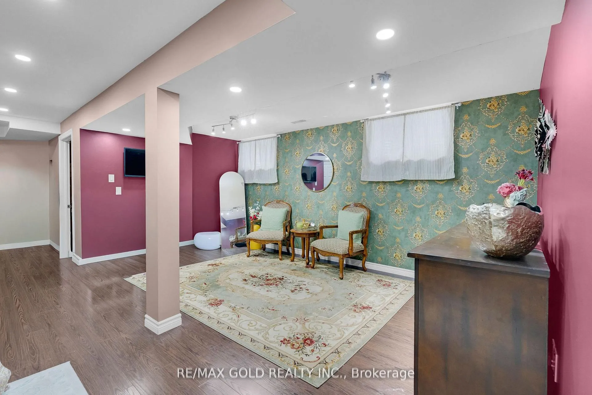 Photo 26 of 1 Penfold Drive, Guelph, Grange Road — HOMEH