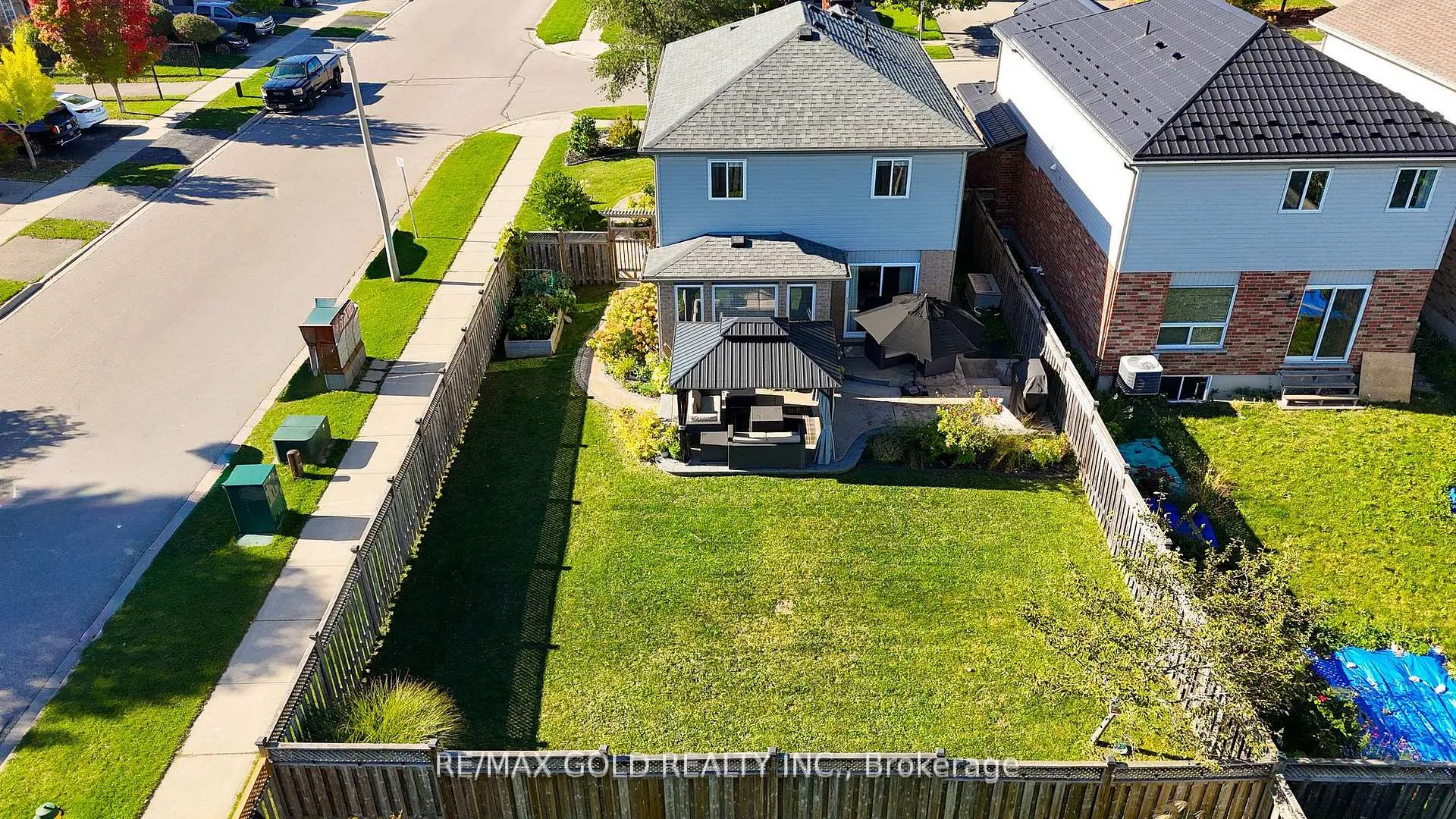 Photo 31 of 1 Penfold Drive, Guelph, Grange Road — HOMEH