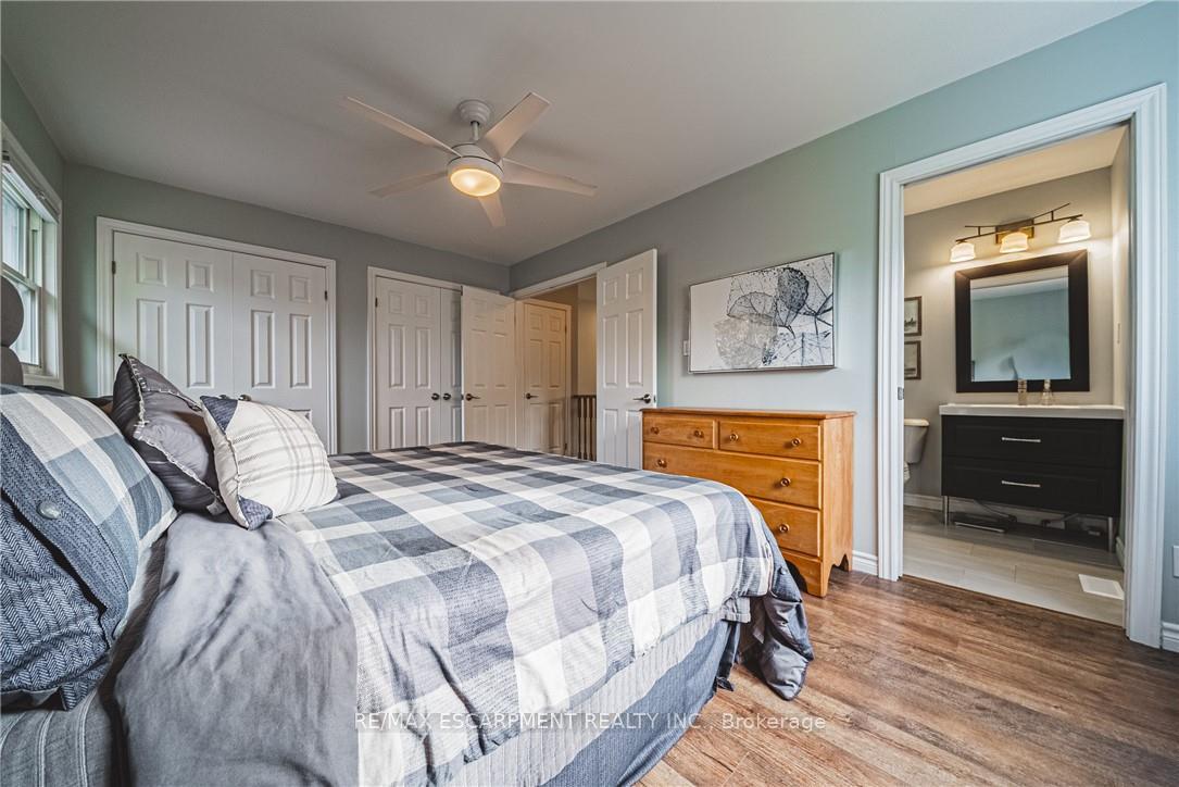 Photo 16 of 55 Morwick Drive, Hamilton, Ancaster — HOMEH
