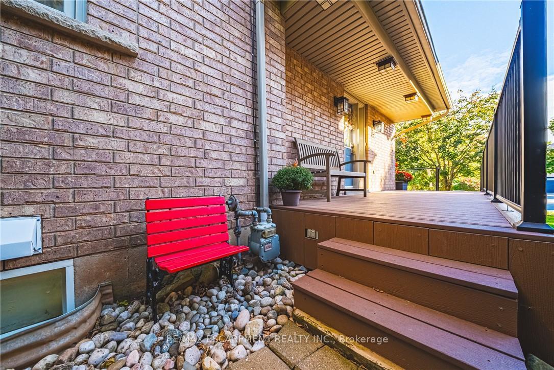 Photo 30 of 55 Morwick Drive, Hamilton, Ancaster — HOMEH