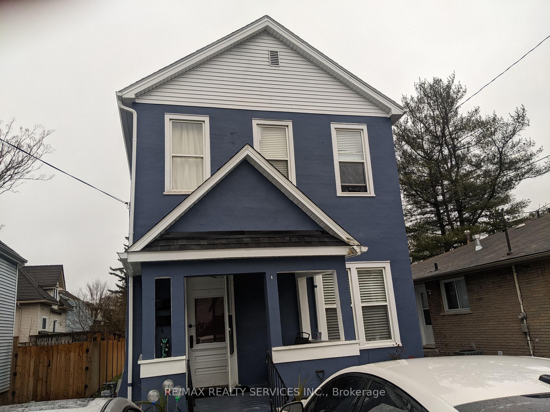 Photo of 5042 Ontario Avenue