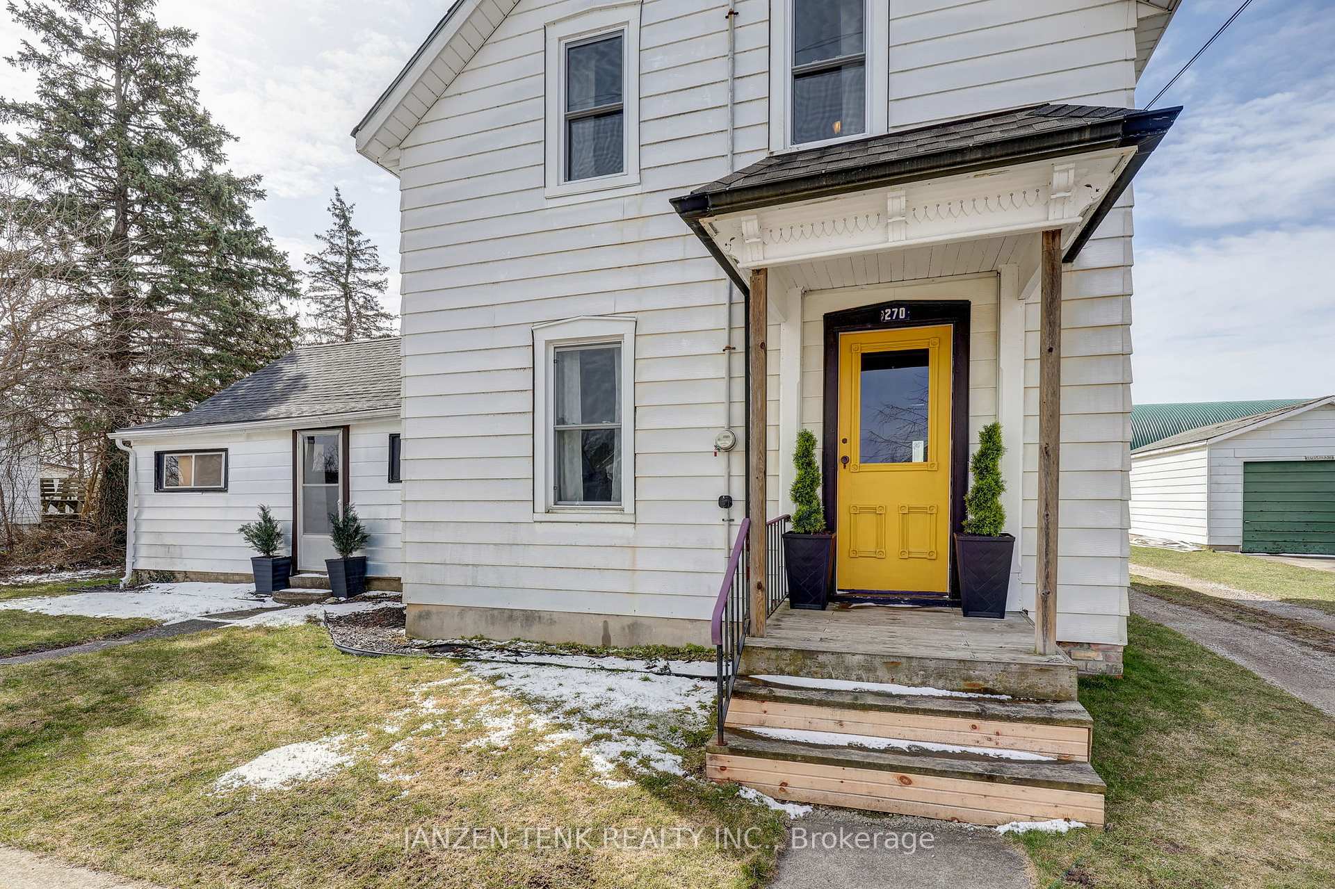 Photo 4 of 270 Sydenham Street E, Aylmer — HOMEH