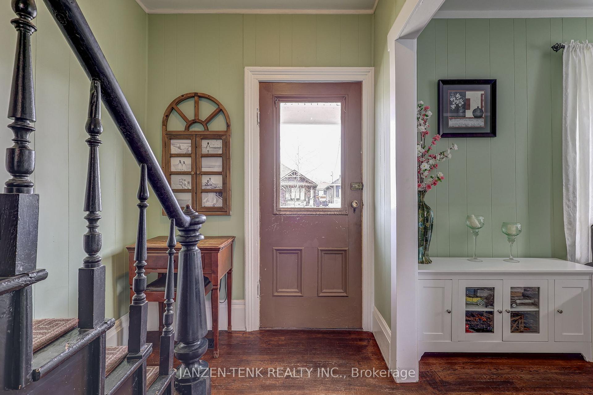 Photo 7 of 270 Sydenham Street E, Aylmer — HOMEH