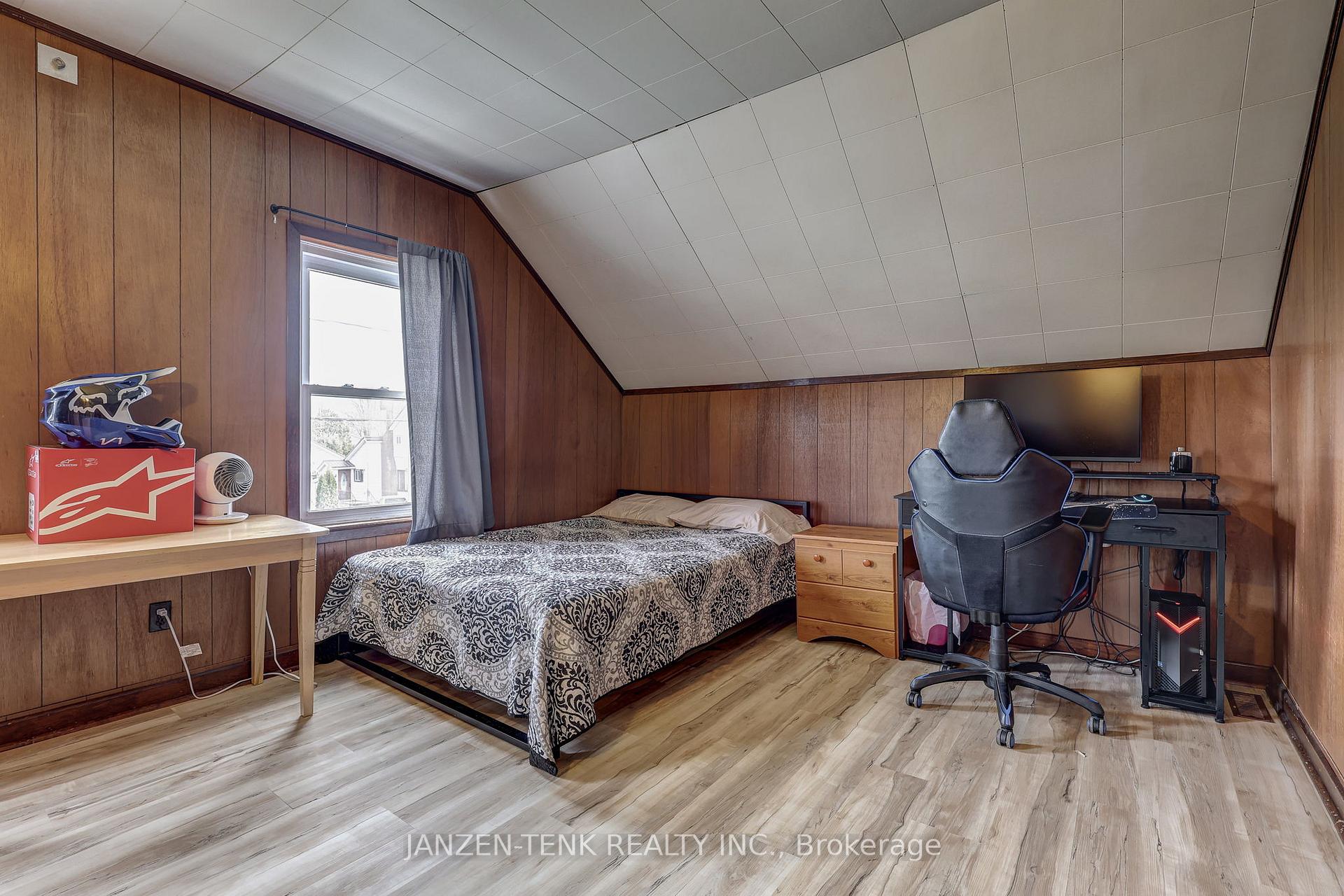 Photo 20 of 270 Sydenham Street E, Aylmer — HOMEH