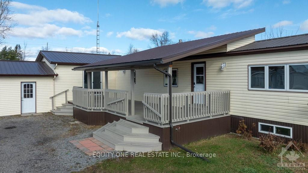 Photo 3 of 6705 Chris Tierney, Ottawa, Osgoode Twp North of Reg Rd 6 — HOMEH