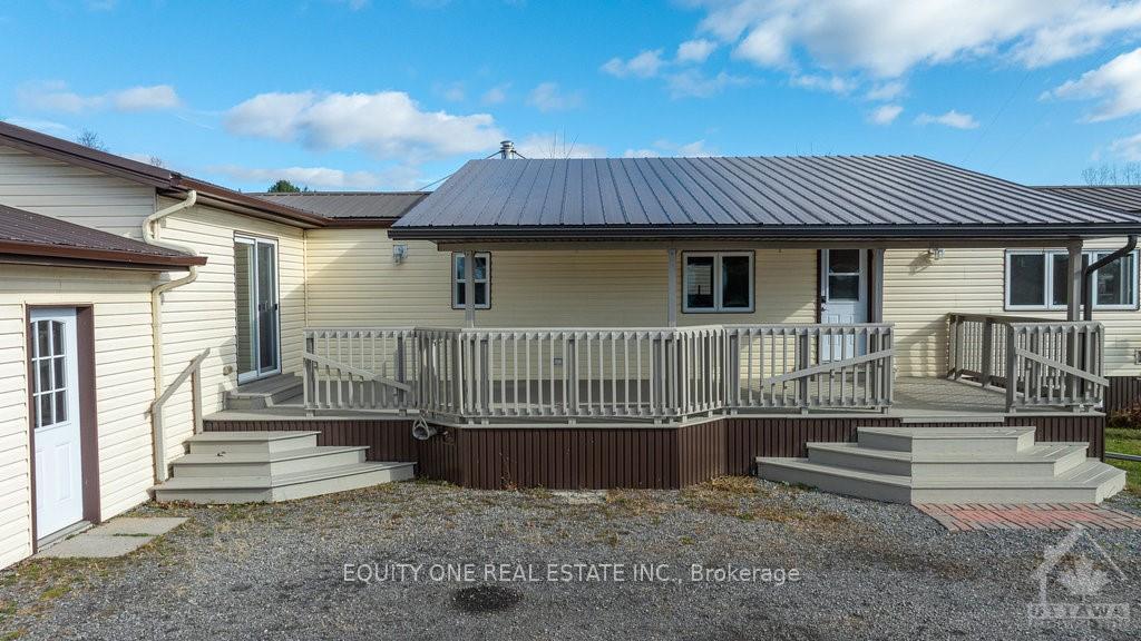 Photo 4 of 6705 Chris Tierney, Ottawa, Osgoode Twp North of Reg Rd 6 — HOMEH