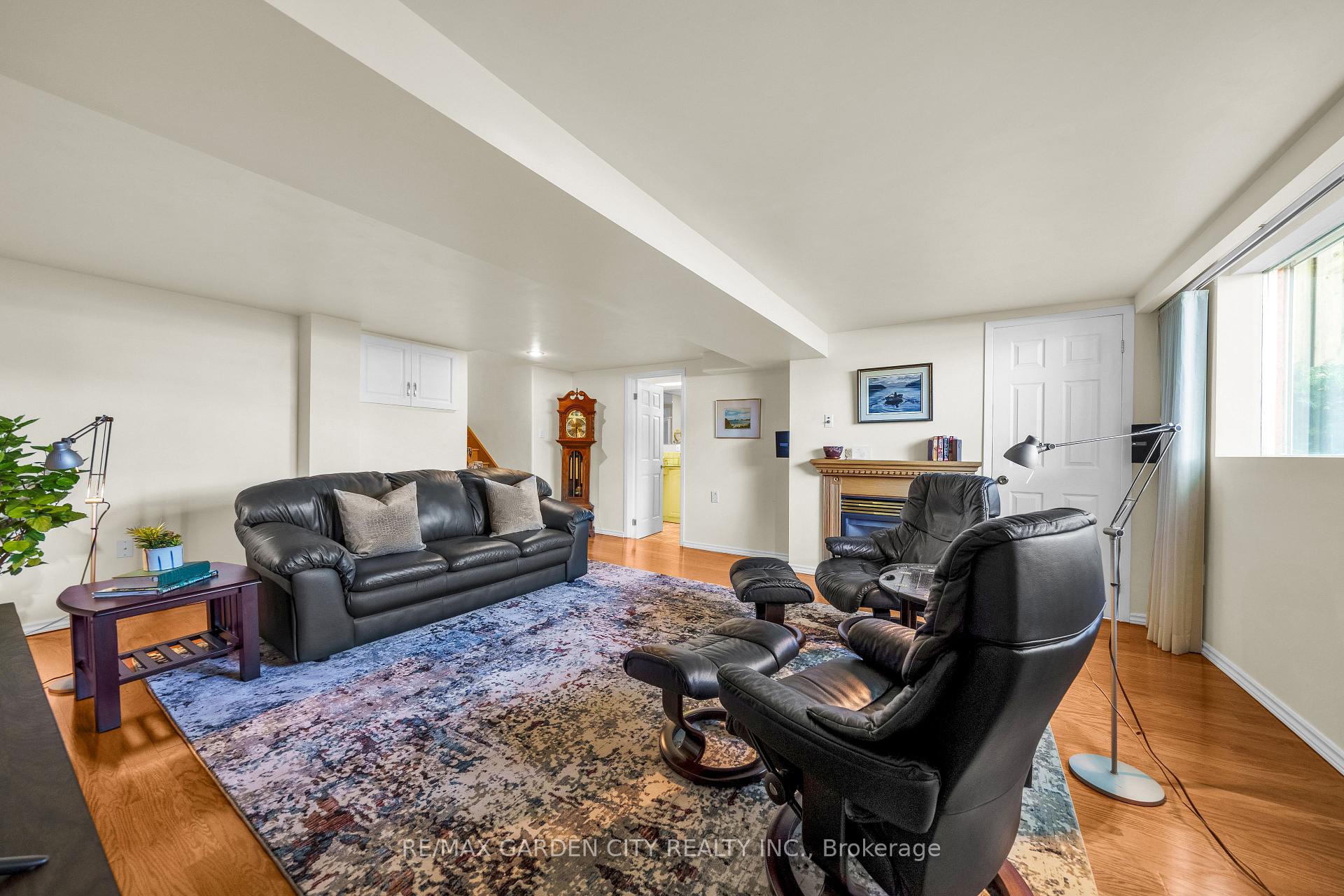 Photo 20 of 11 Centennial Drive, Grimsby, Grimsby Beach — HOMEH