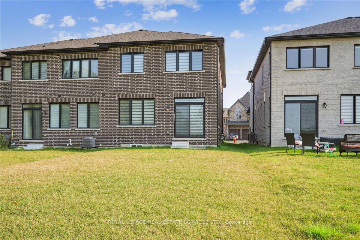 Photo 24 of 1472 Rose Way, Milton, Cobban — HOMEH