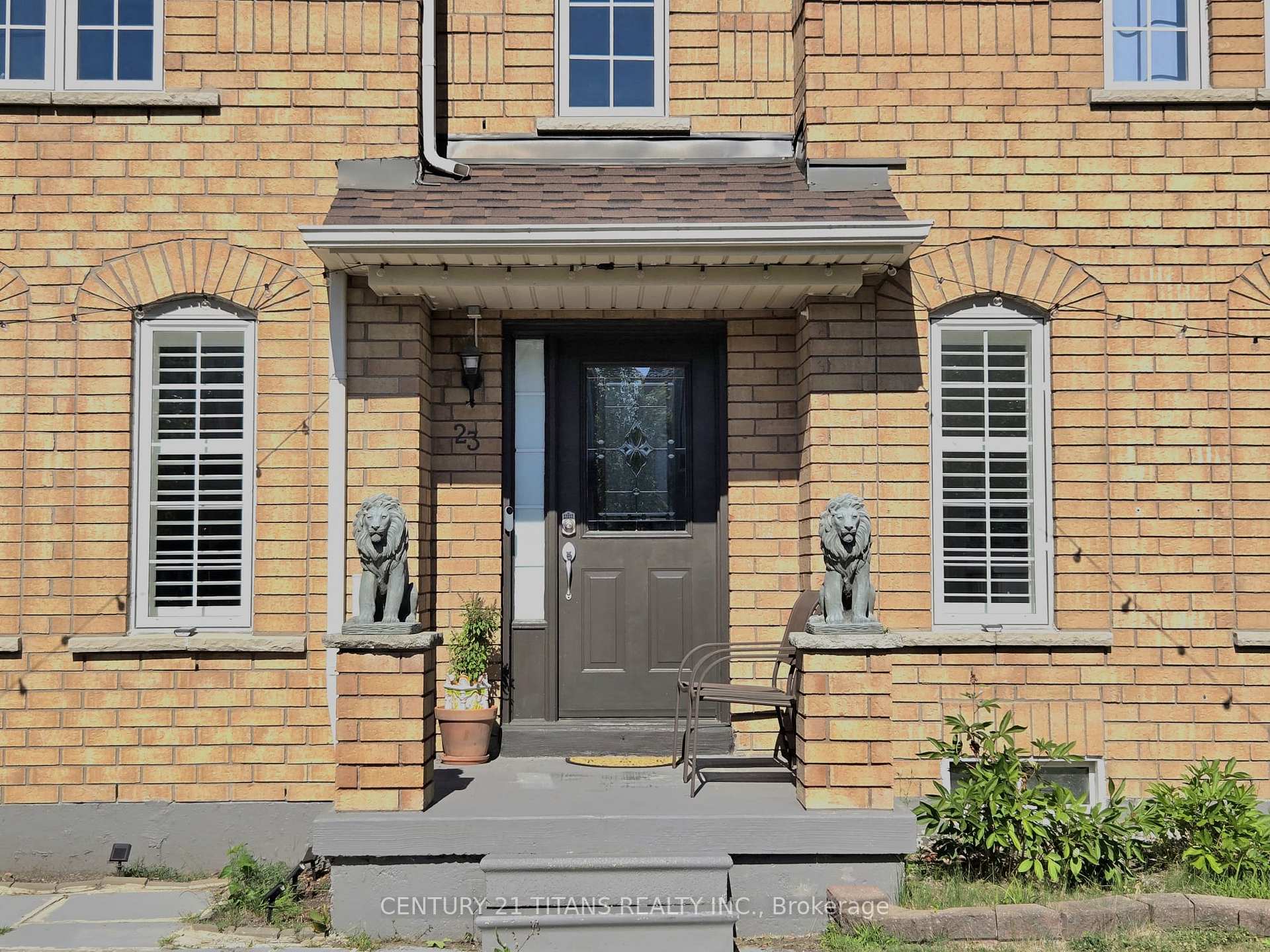 Photo 3 of 23 Hirons Drive, Ajax, South East — HOMEH