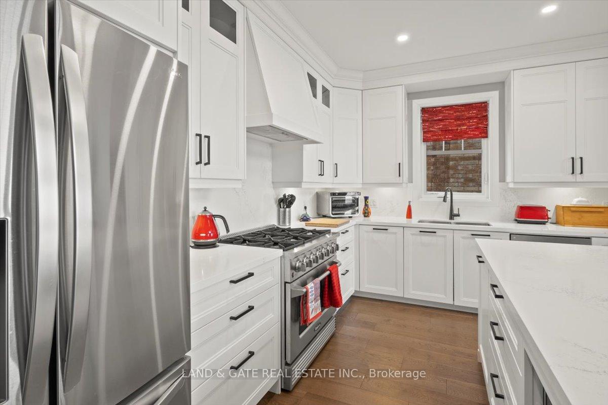 Photo 6 of 618 Haylock Gardens, Peterborough, Northcrest Ward 5 — HOMEH