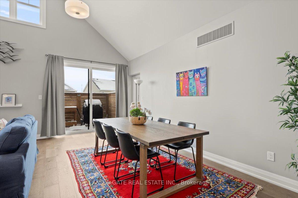 Photo 16 of 618 Haylock Gardens, Peterborough, Northcrest Ward 5 — HOMEH