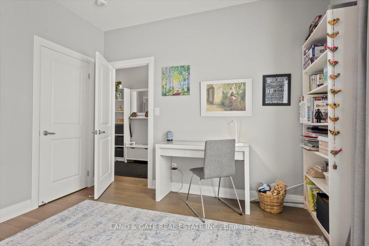 Photo 24 of 618 Haylock Gardens, Peterborough, Northcrest Ward 5 — HOMEH