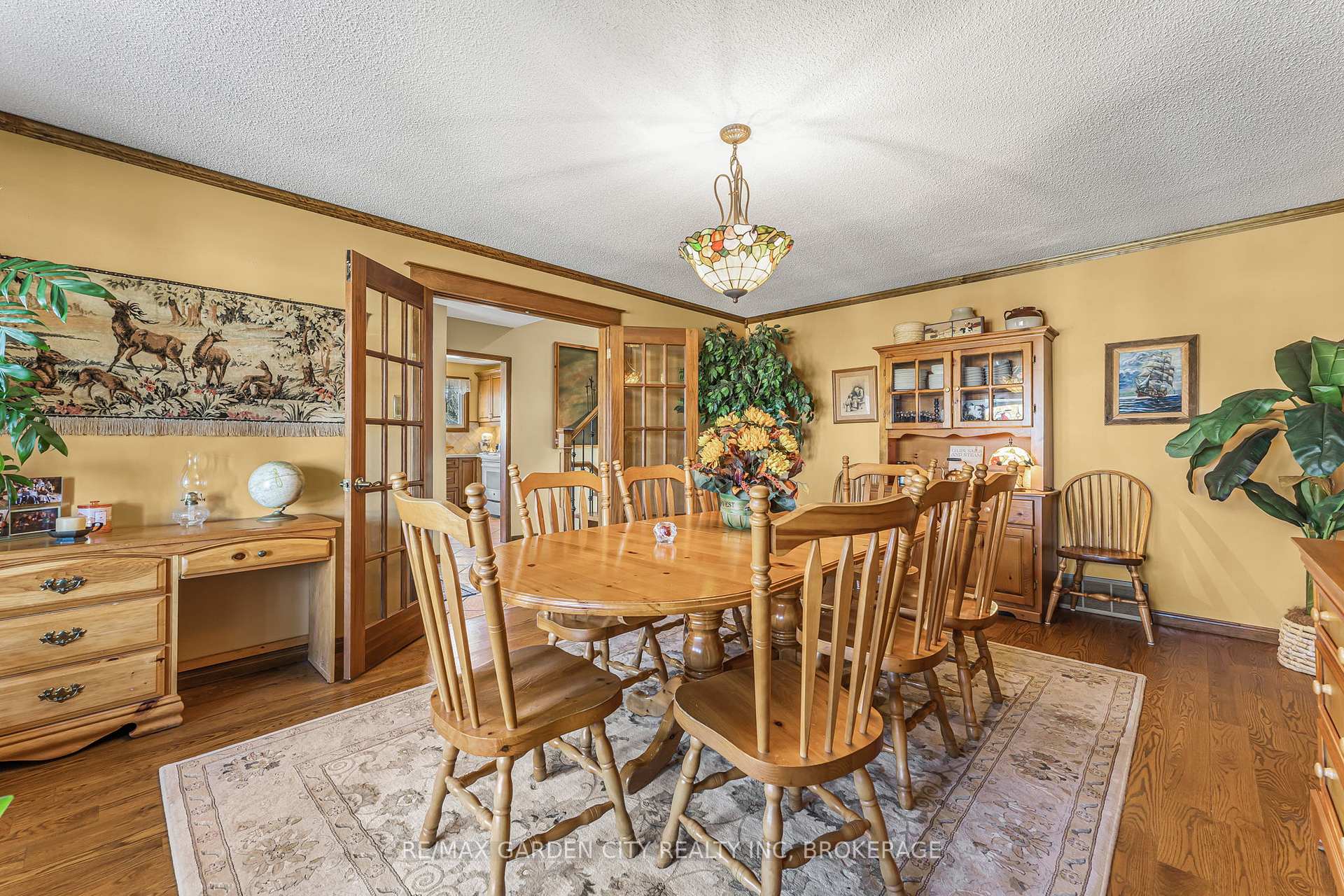 Photo 17 of 22 Cheval Drive, Grimsby, Grimsby Beach — HOMEH