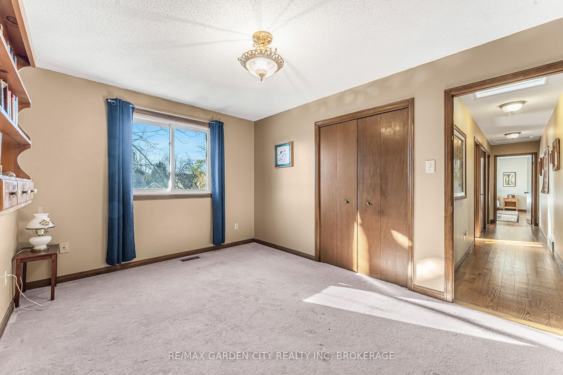 Photo 20 of 22 Cheval Drive, Grimsby, Grimsby Beach — HOMEH