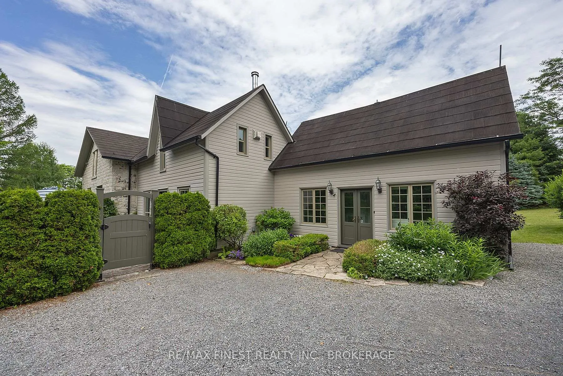 Photo 5 of 187 Simmons Road, Loyalist, Lennox and Addington - South — HOMEH