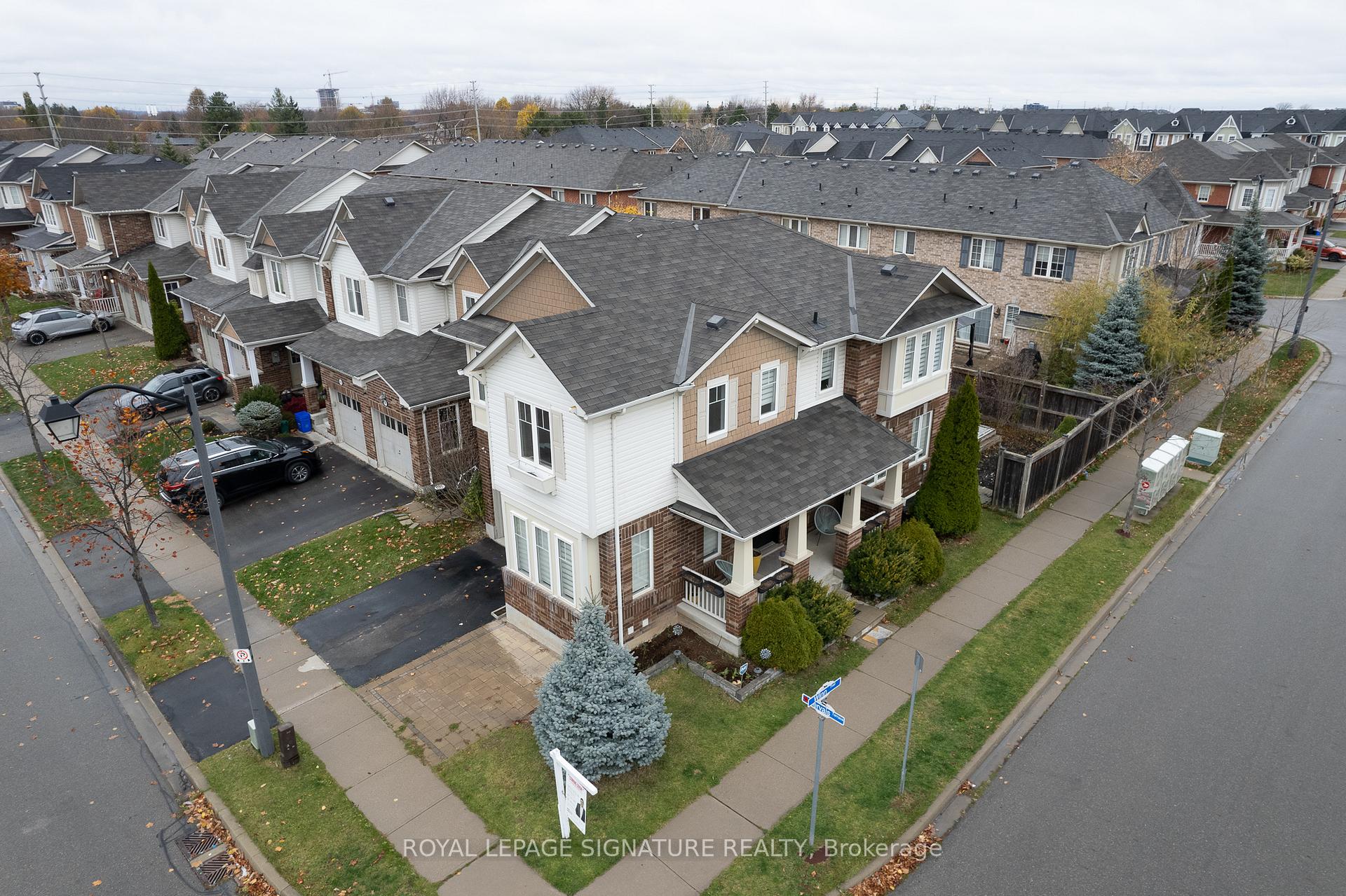 Photo 2 of 637 Gervais Terrace, Milton, Coates — HOMEH
