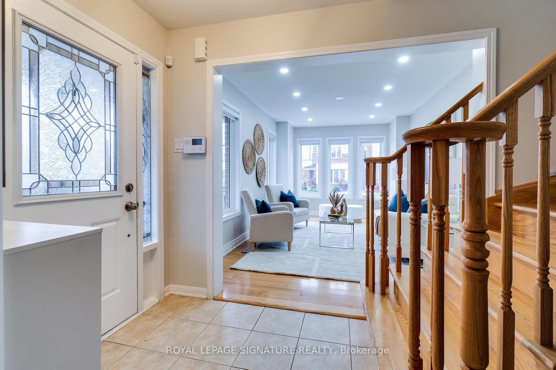 Photo 3 of 637 Gervais Terrace, Milton, Coates — HOMEH