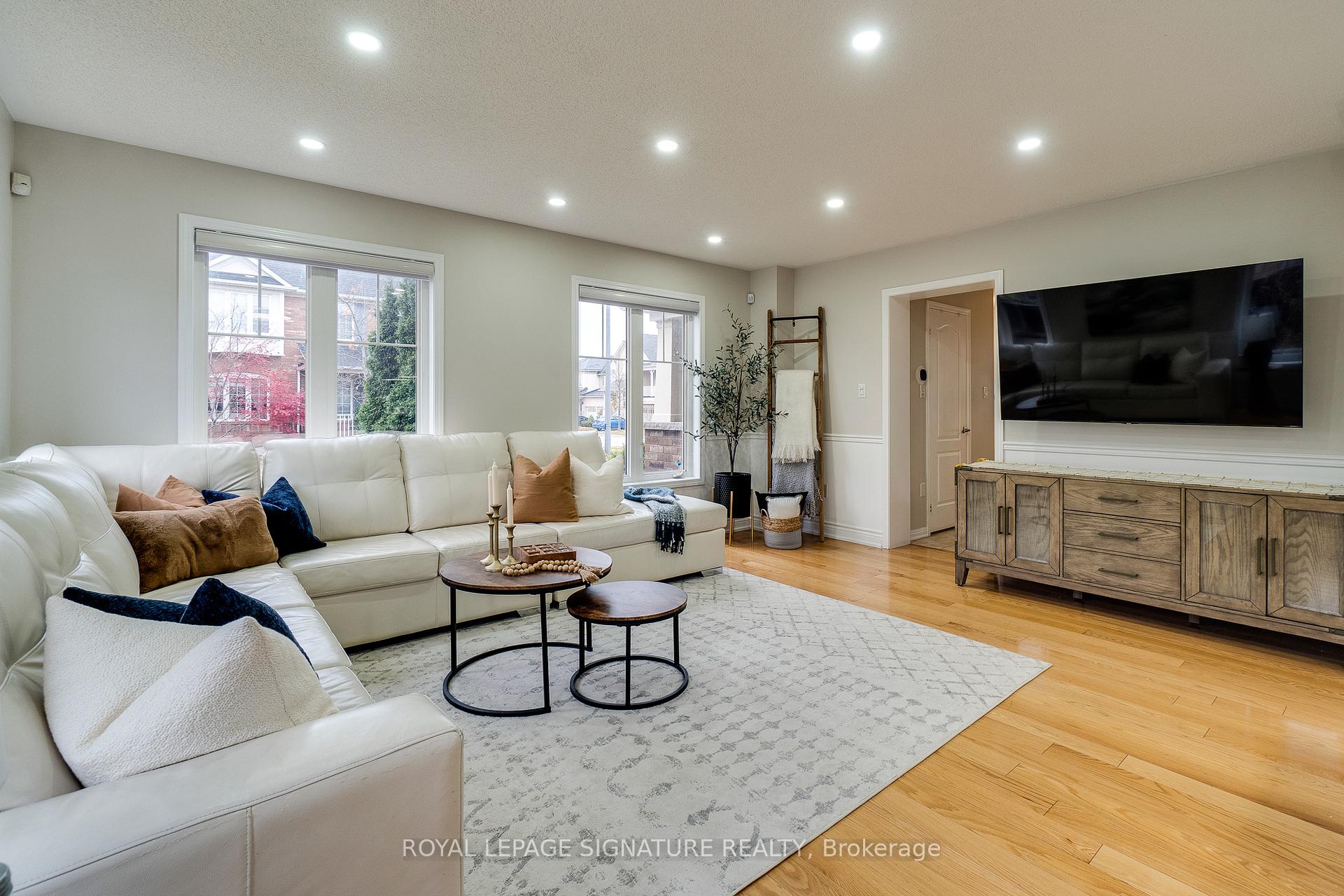 Photo 6 of 637 Gervais Terrace, Milton, Coates — HOMEH