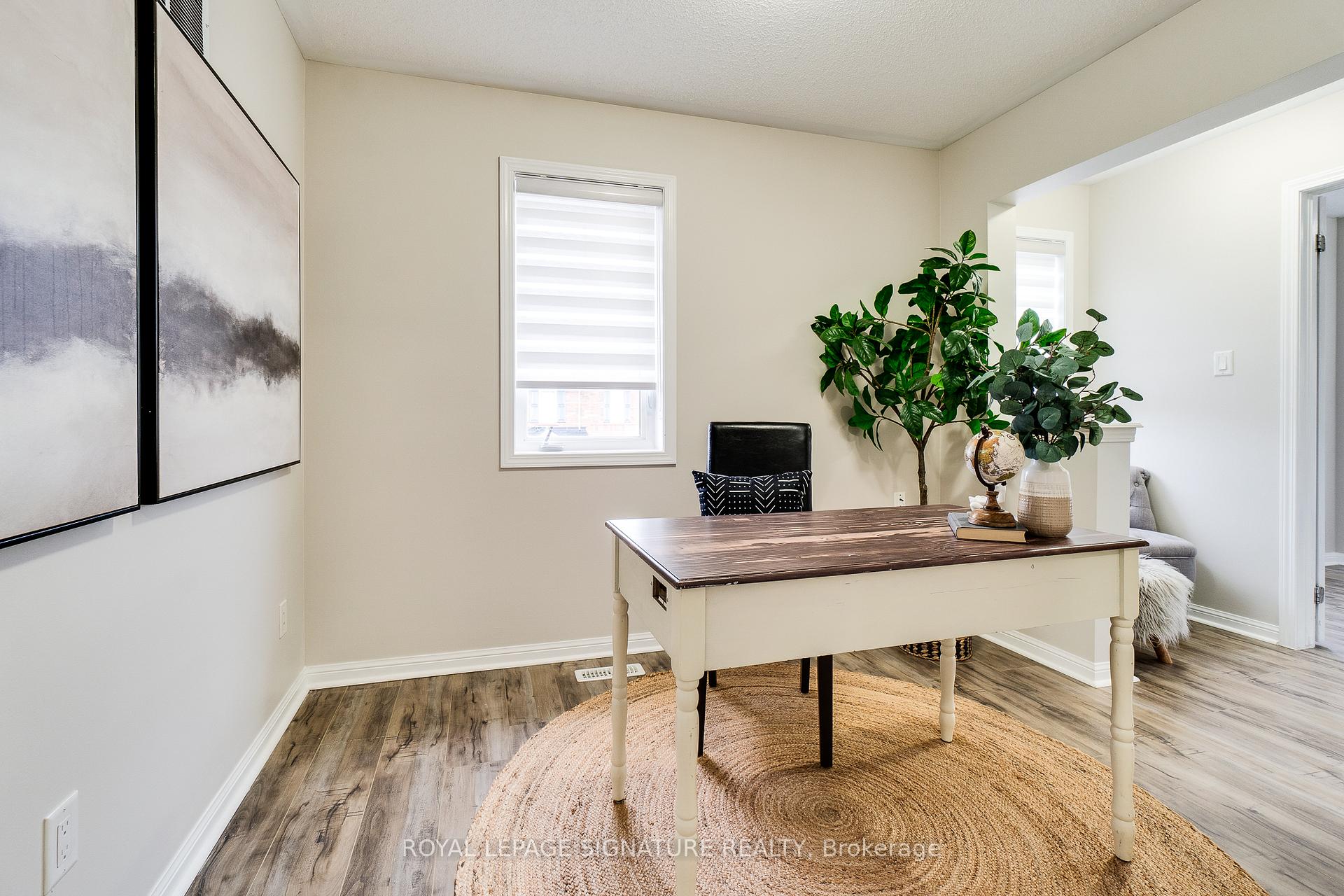 Photo 17 of 637 Gervais Terrace, Milton, Coates — HOMEH