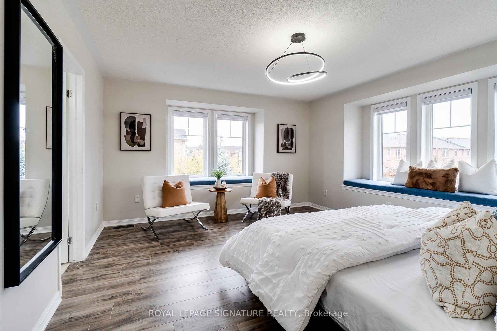 Photo 21 of 637 Gervais Terrace, Milton, Coates — HOMEH