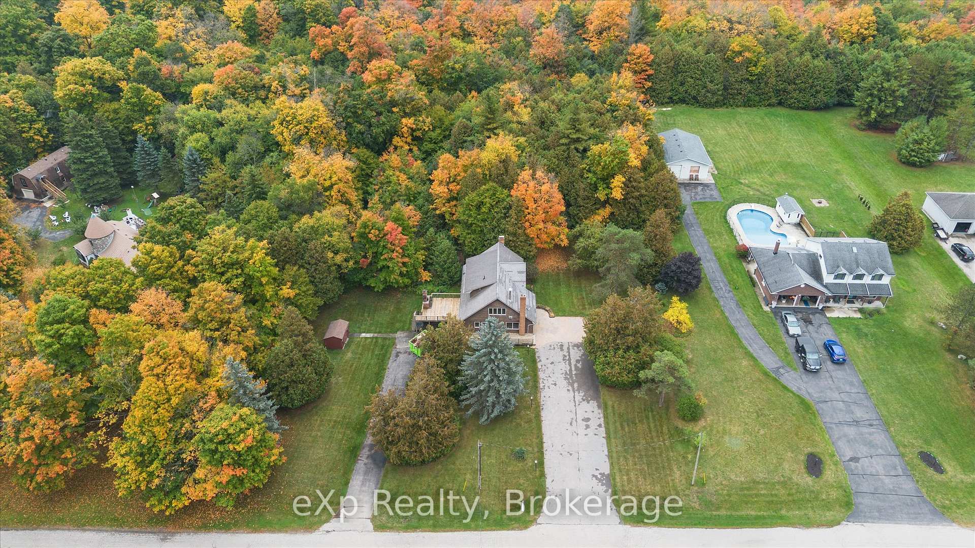 Photo 43 of 32 Glenholm Drive, Guelph, York/Watson Industrial Park — HOMEH