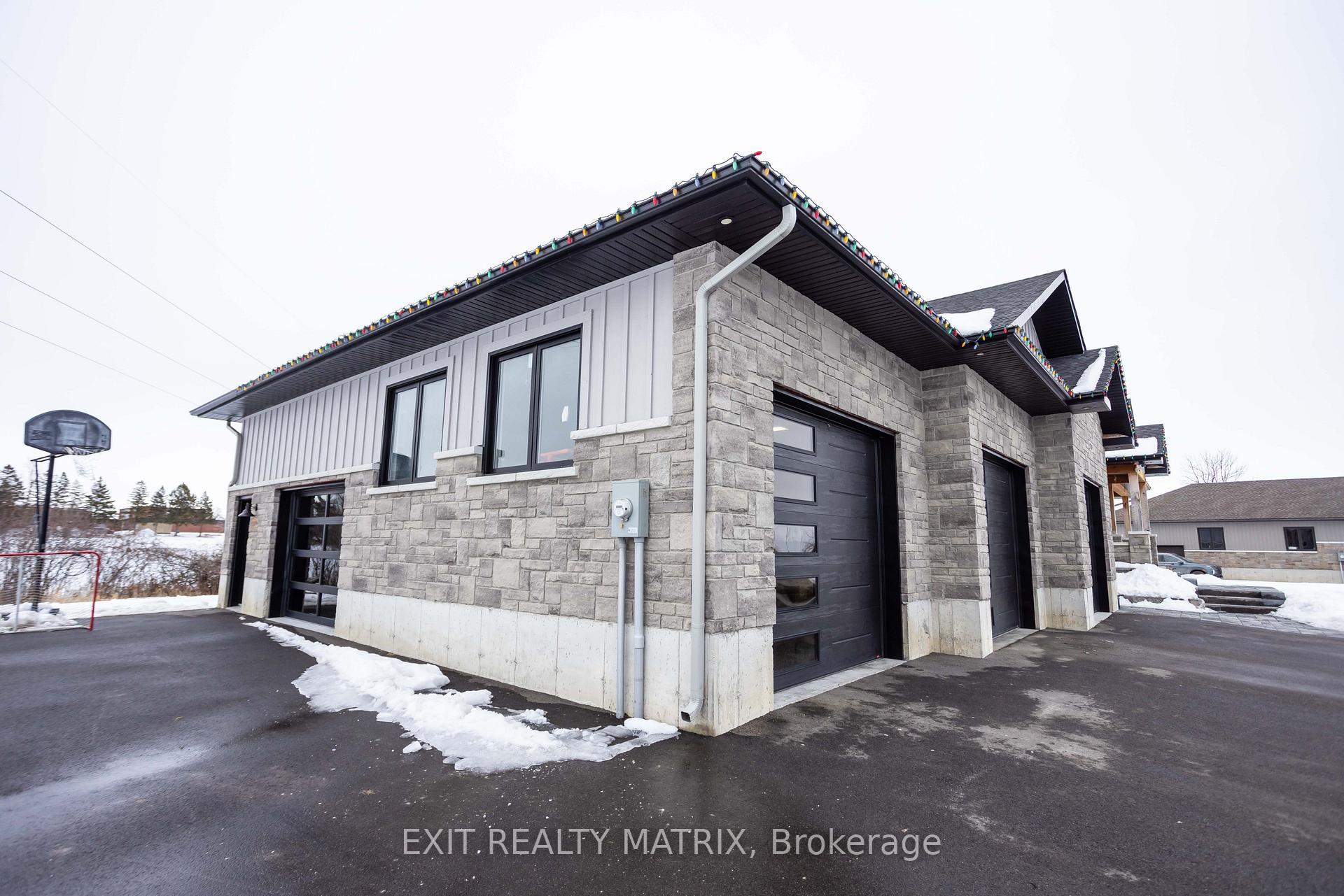 Photo 3 of 2811 Eldo Street, Ottawa, Metcalfe — HOMEH