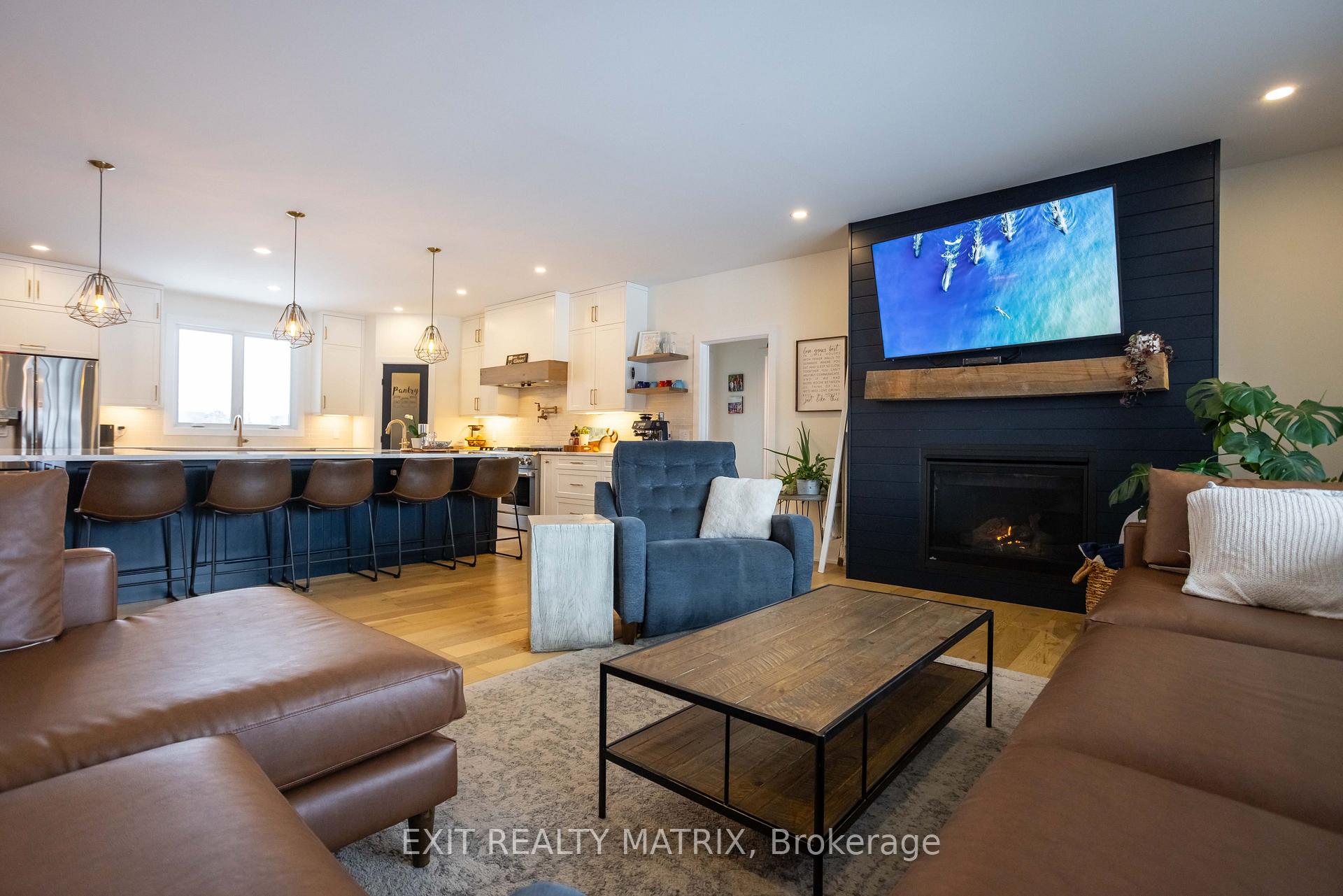 Photo 5 of 2811 Eldo Street, Ottawa, Metcalfe — HOMEH