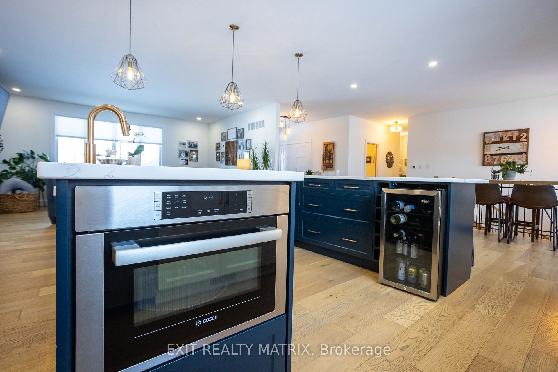 Photo 8 of 2811 Eldo Street, Ottawa, Metcalfe — HOMEH