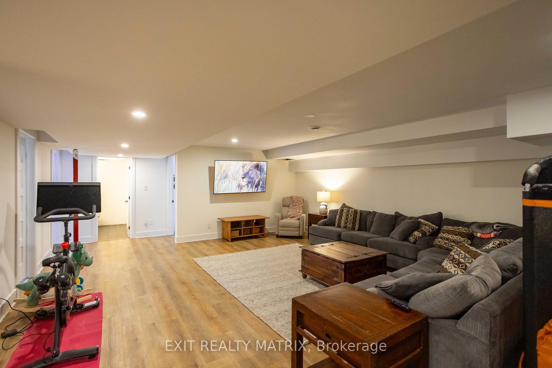 Photo 23 of 2811 Eldo Street, Ottawa, Metcalfe — HOMEH