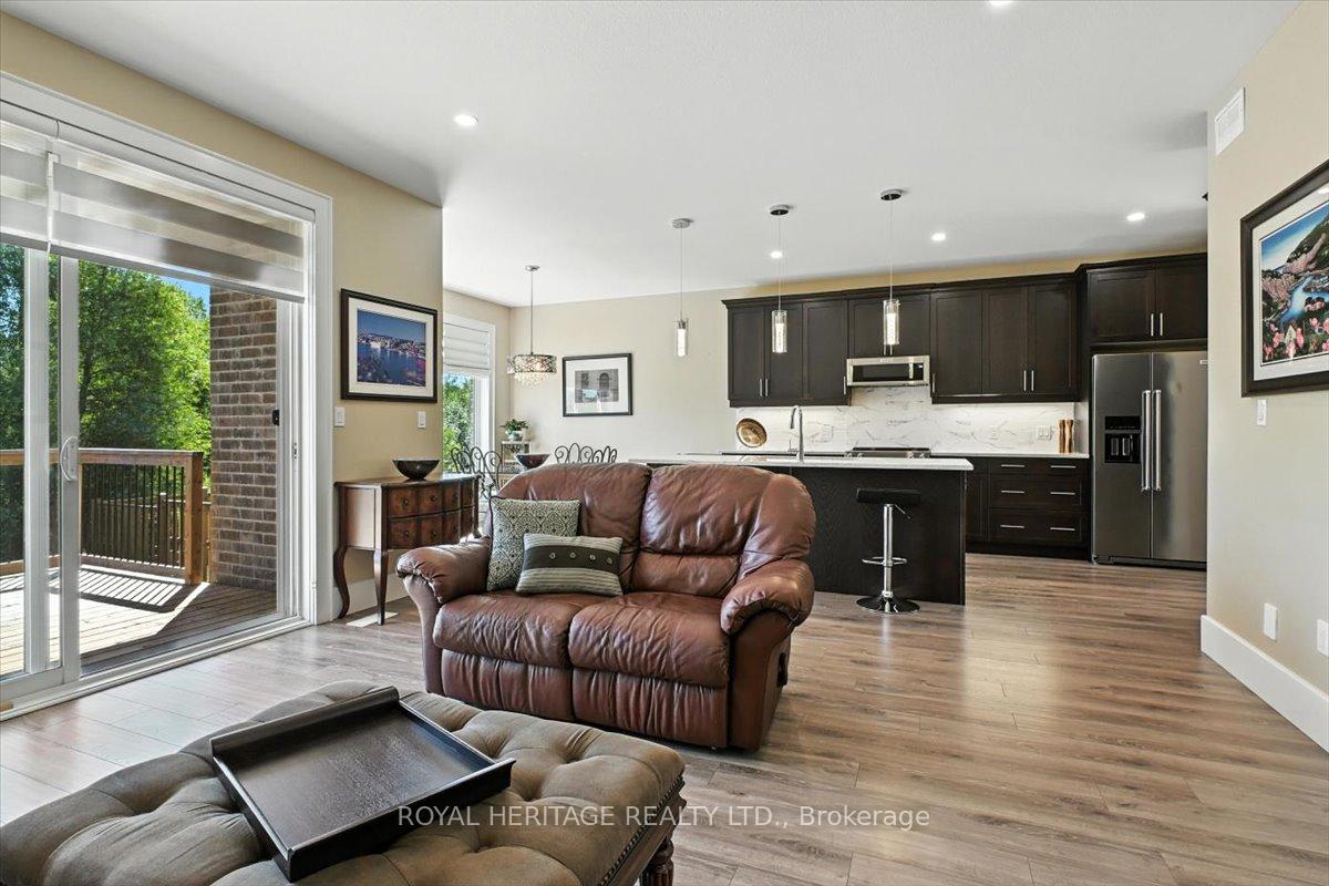 Photo 6 of 45 Mercedes Drive, Belleville, Belleville Ward — HOMEH