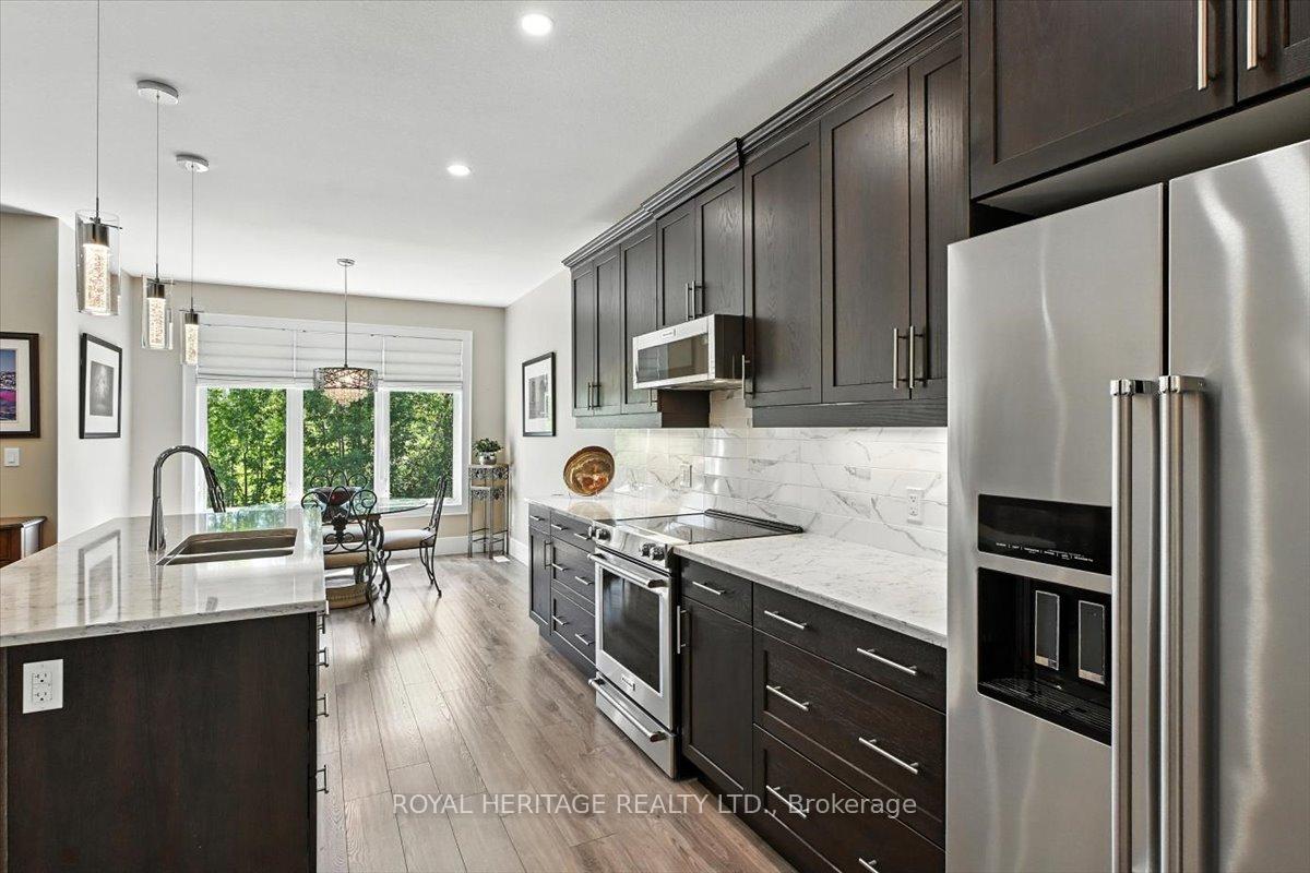 Photo 10 of 45 Mercedes Drive, Belleville, Belleville Ward — HOMEH