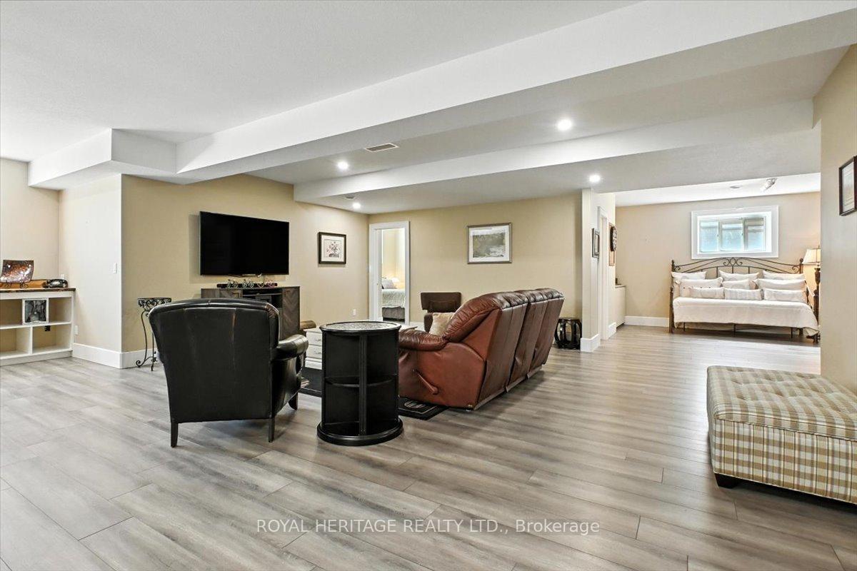 Photo 20 of 45 Mercedes Drive, Belleville, Belleville Ward — HOMEH