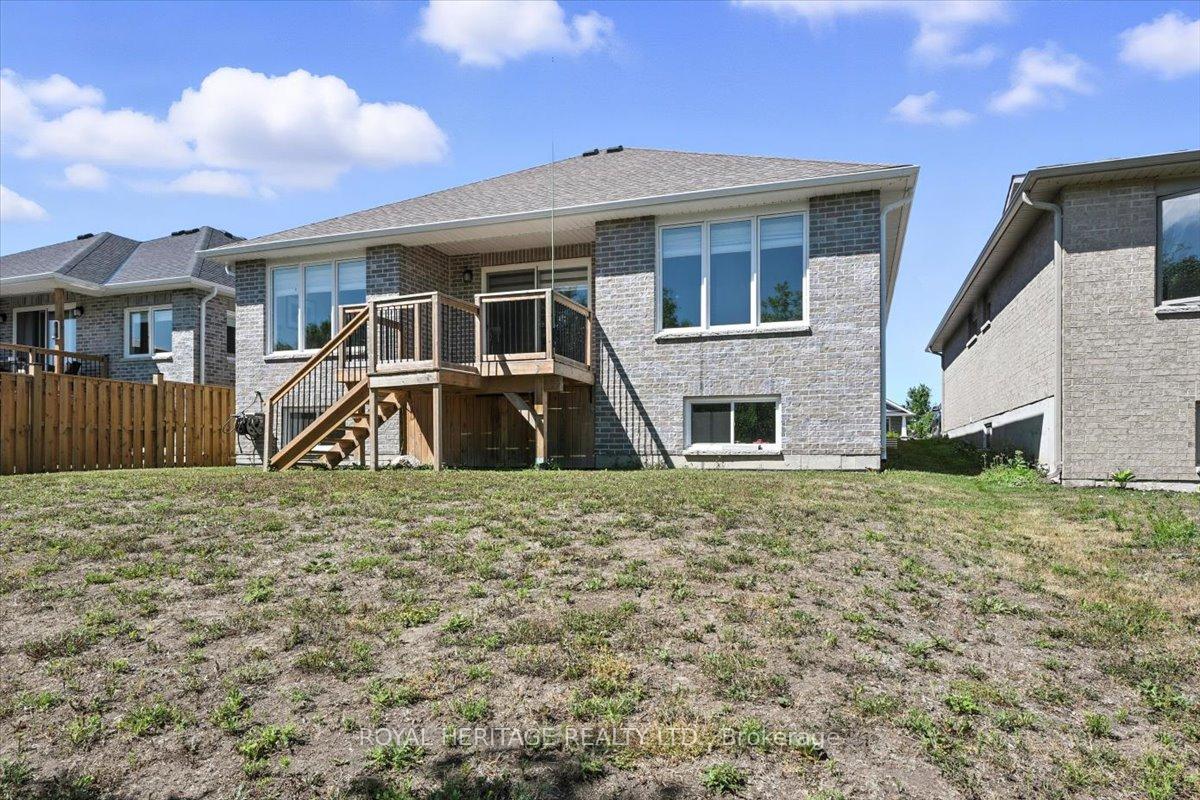 Photo 28 of 45 Mercedes Drive, Belleville, Belleville Ward — HOMEH