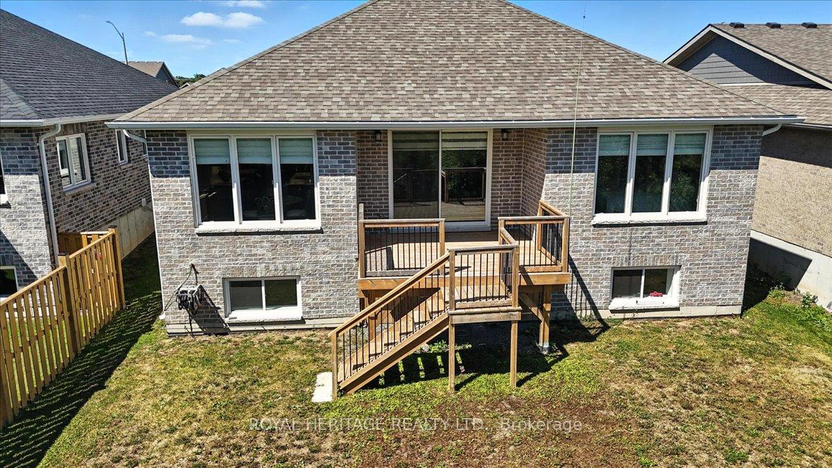 Photo 27 of 45 Mercedes Drive, Belleville, Belleville Ward — HOMEH