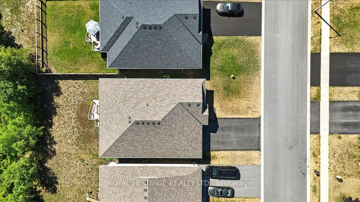 Photo 32 of 45 Mercedes Drive, Belleville, Belleville Ward — HOMEH