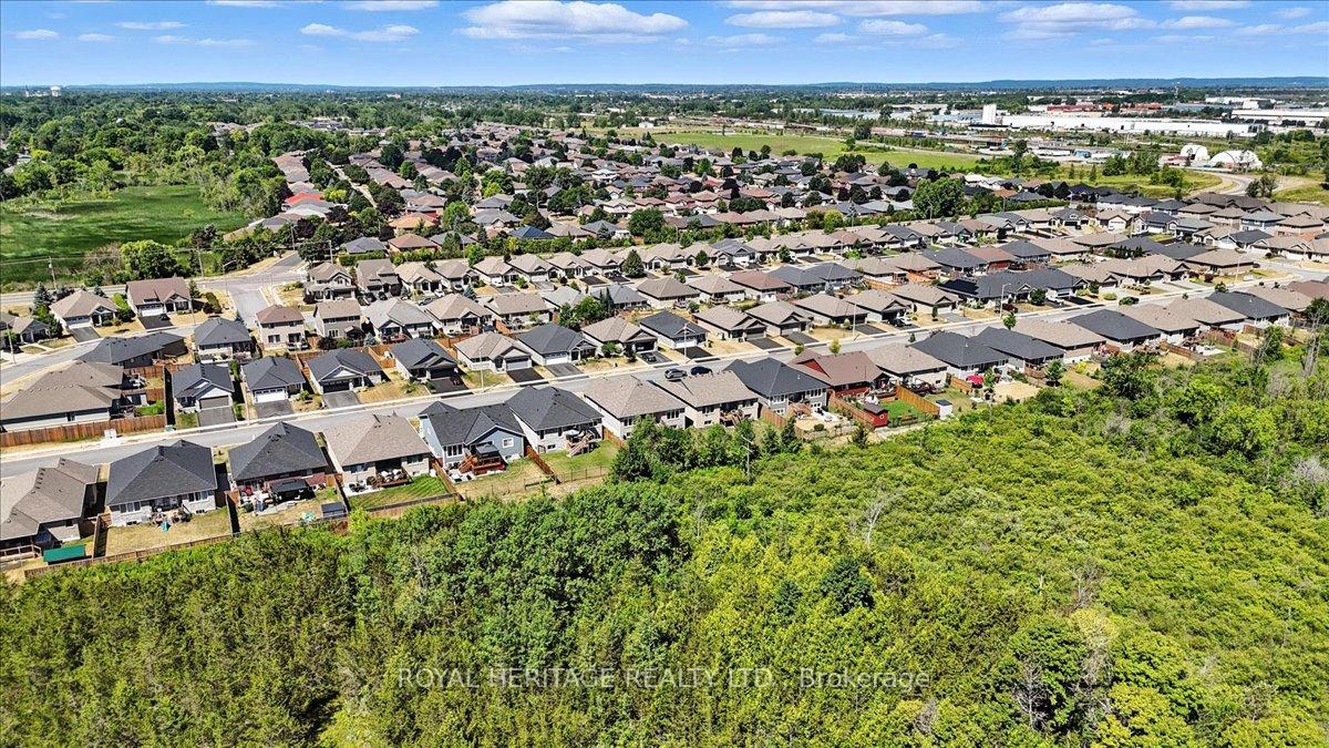 Photo 41 of 45 Mercedes Drive, Belleville, Belleville Ward — HOMEH