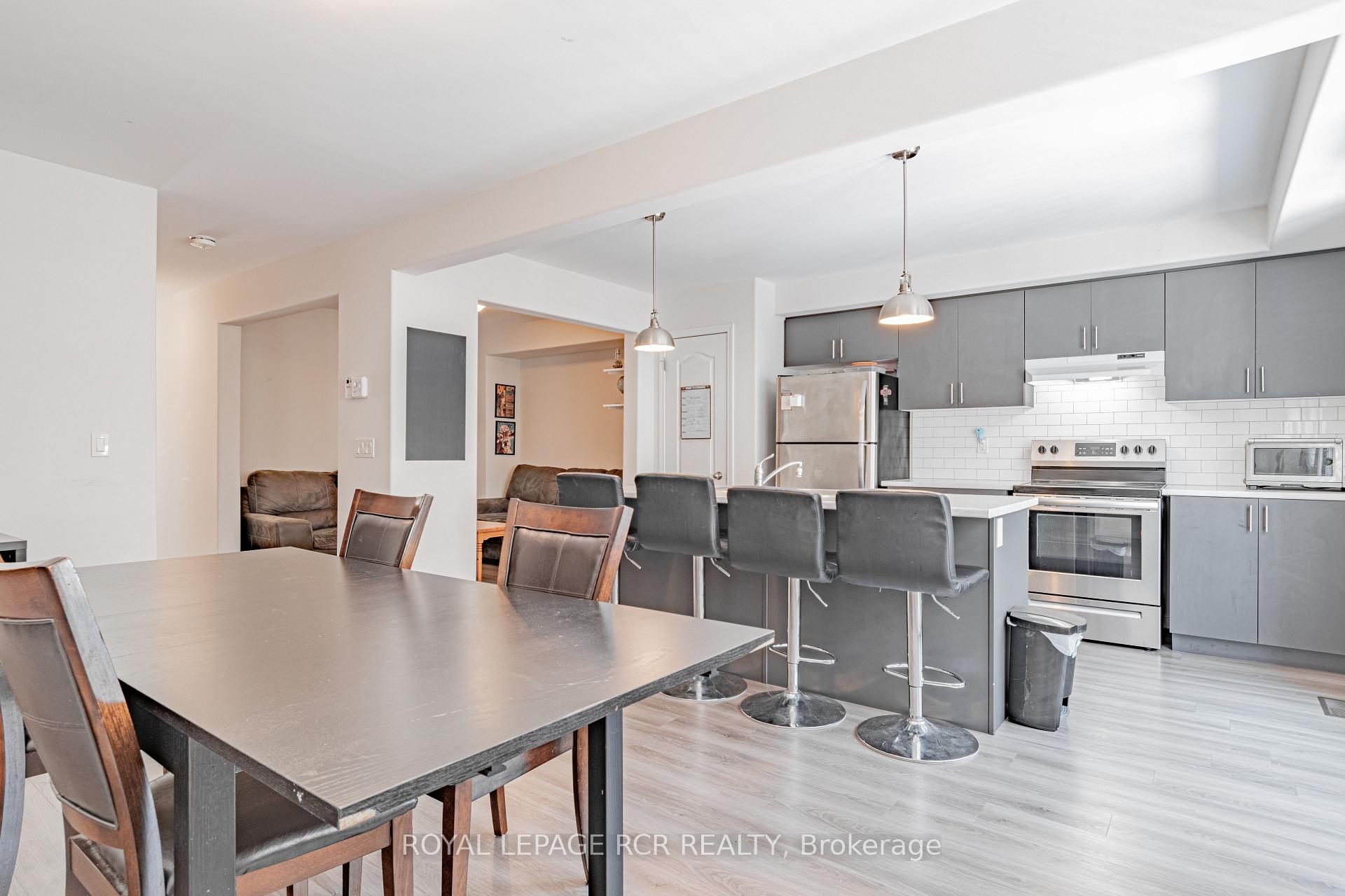 Photo 5 of 1648 Hetherington Drive, Peterborough, Northcrest Ward 5 — HOMEH