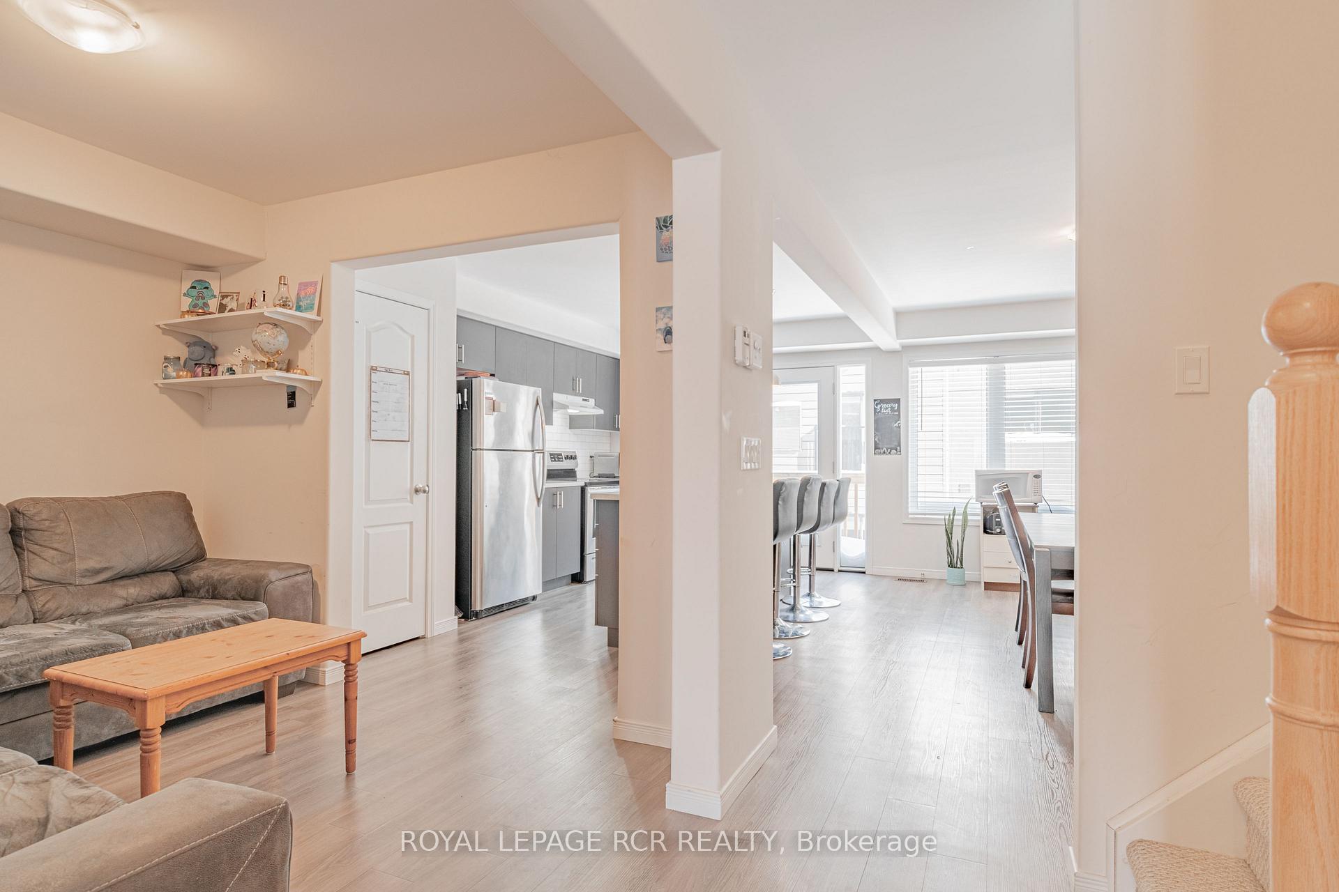 Photo 7 of 1648 Hetherington Drive, Peterborough, Northcrest Ward 5 — HOMEH