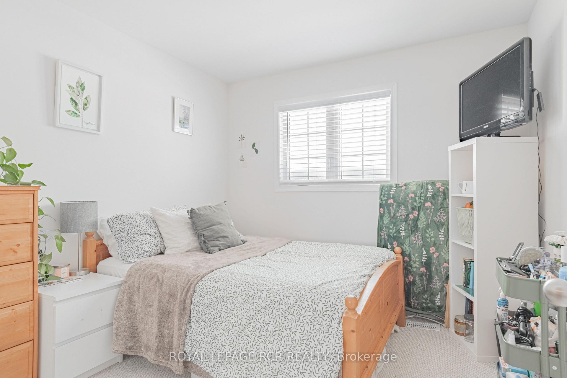 Photo 15 of 1648 Hetherington Drive, Peterborough, Northcrest Ward 5 — HOMEH