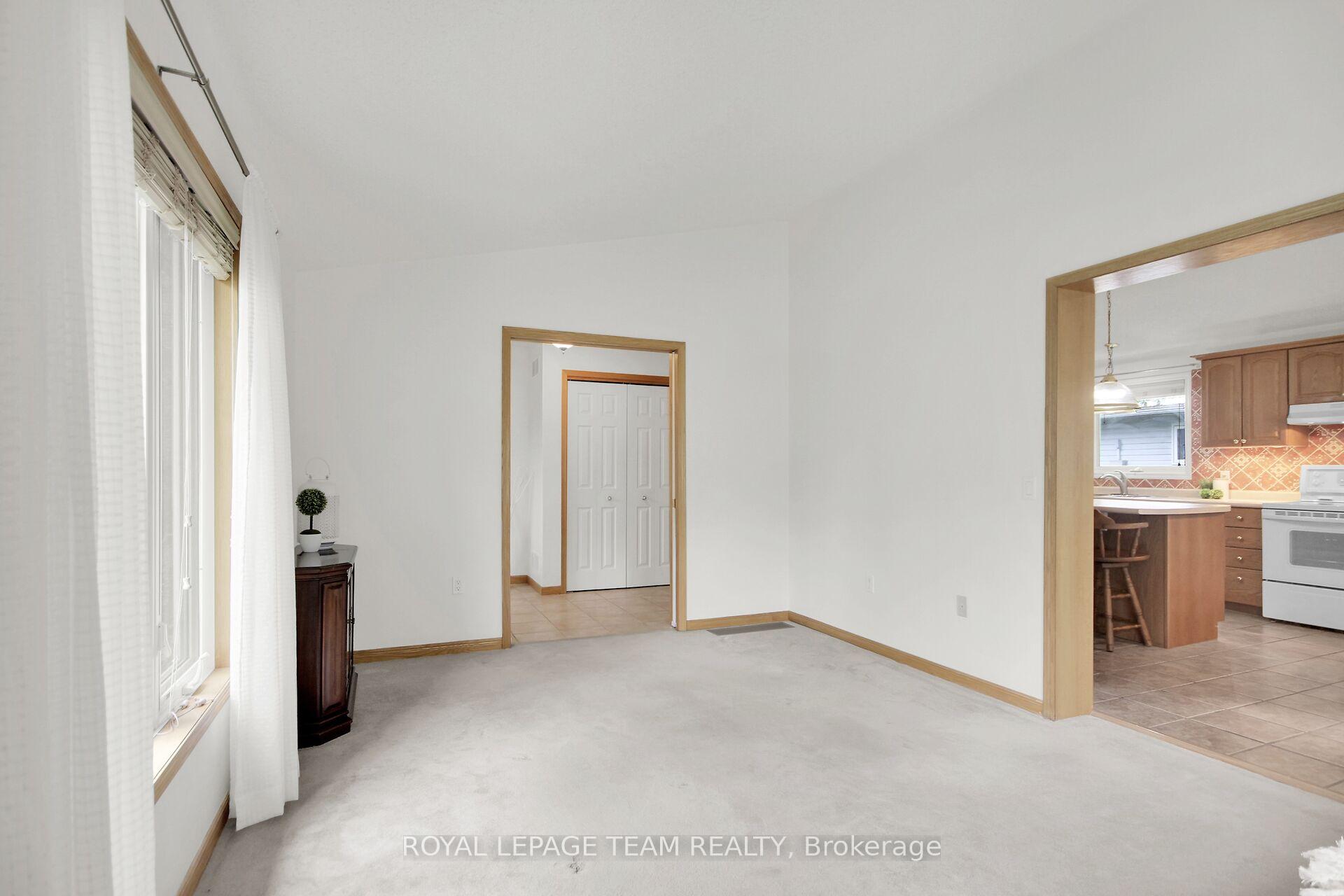 Photo 15 of 6596 Vista Patrick, Ottawa, Greely — HOMEH