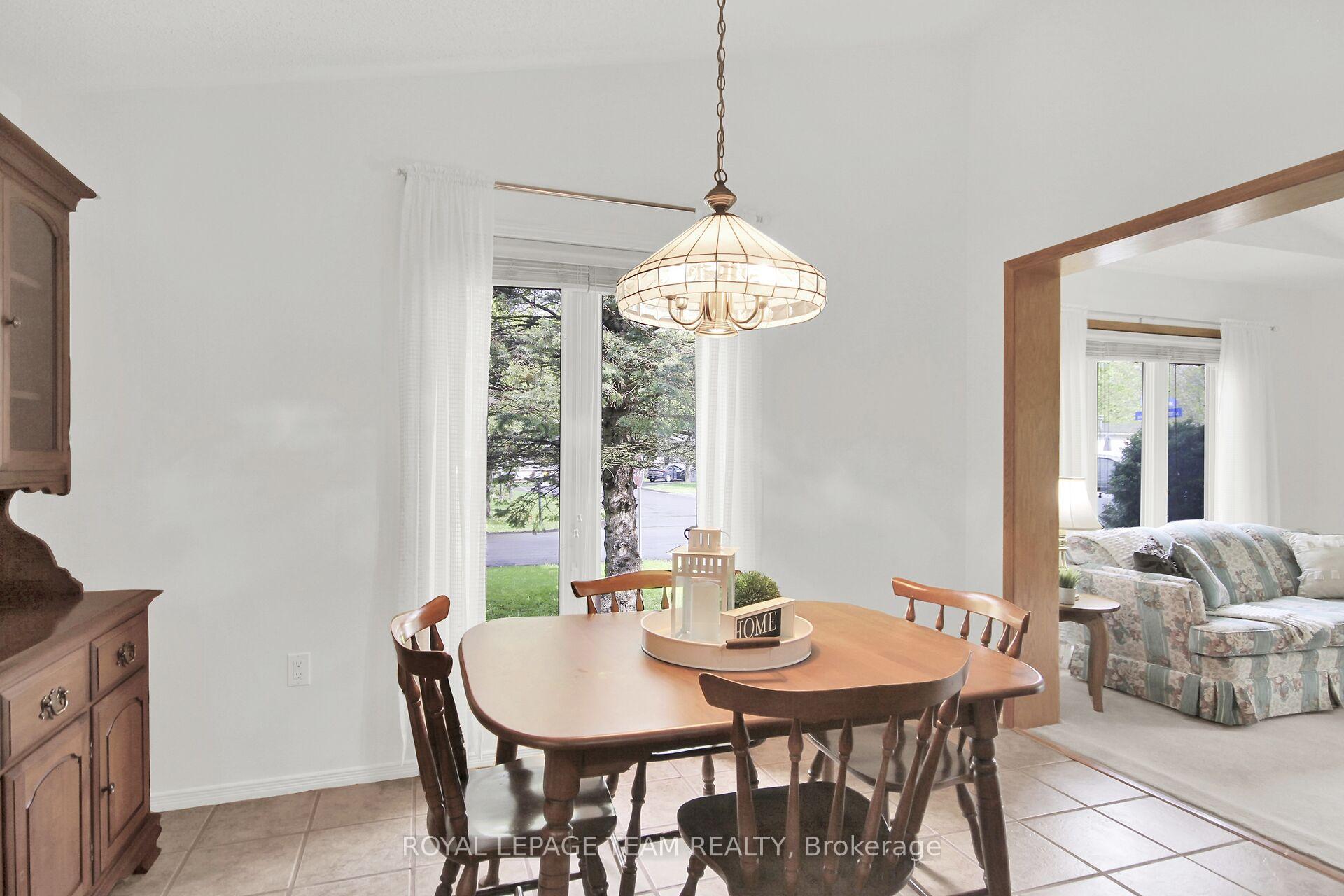 Photo 22 of 6596 Vista Patrick, Ottawa, Greely — HOMEH