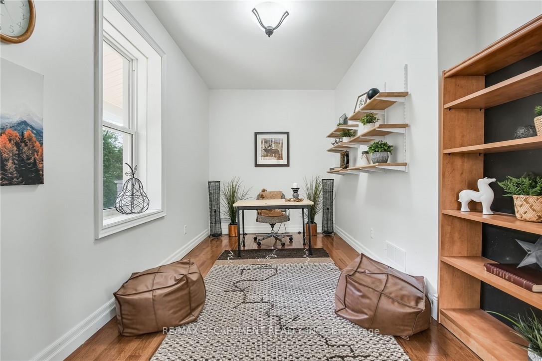 Photo 15 of 483 Harvest Road, Hamilton, Dundas — HOMEH