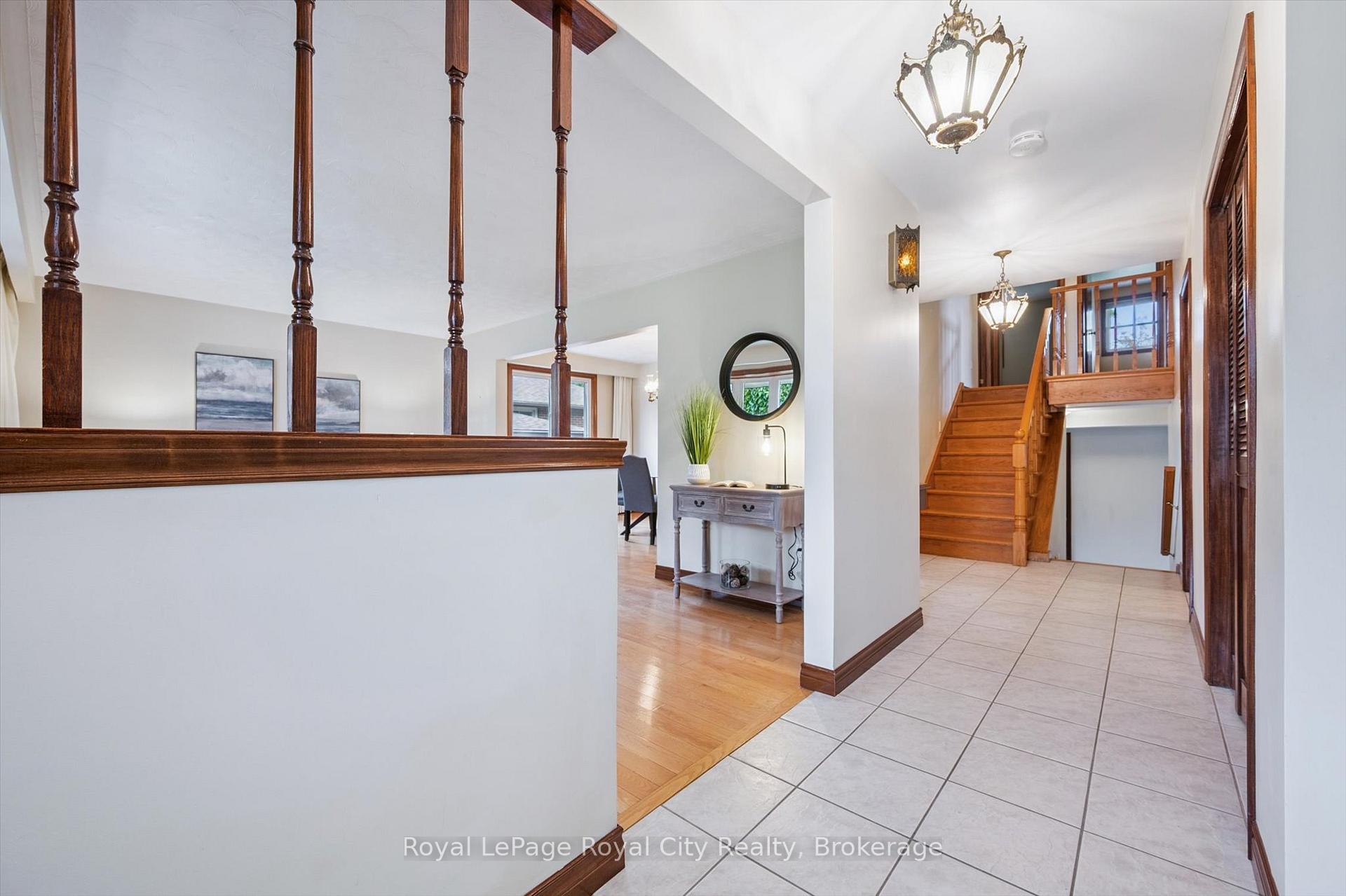 Photo 7 of 21 Heath Road, Guelph, Junction/Onward Willow — HOMEH