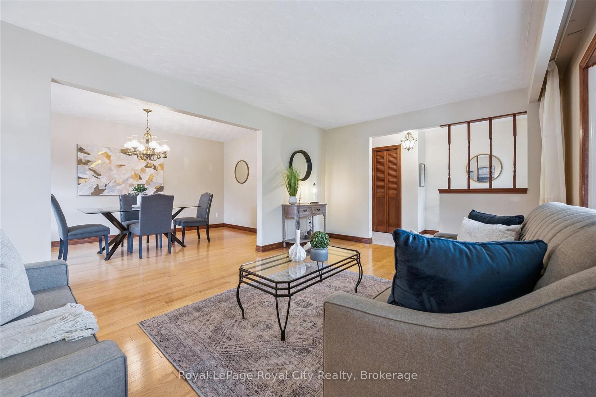 Photo 11 of 21 Heath Road, Guelph, Junction/Onward Willow — HOMEH