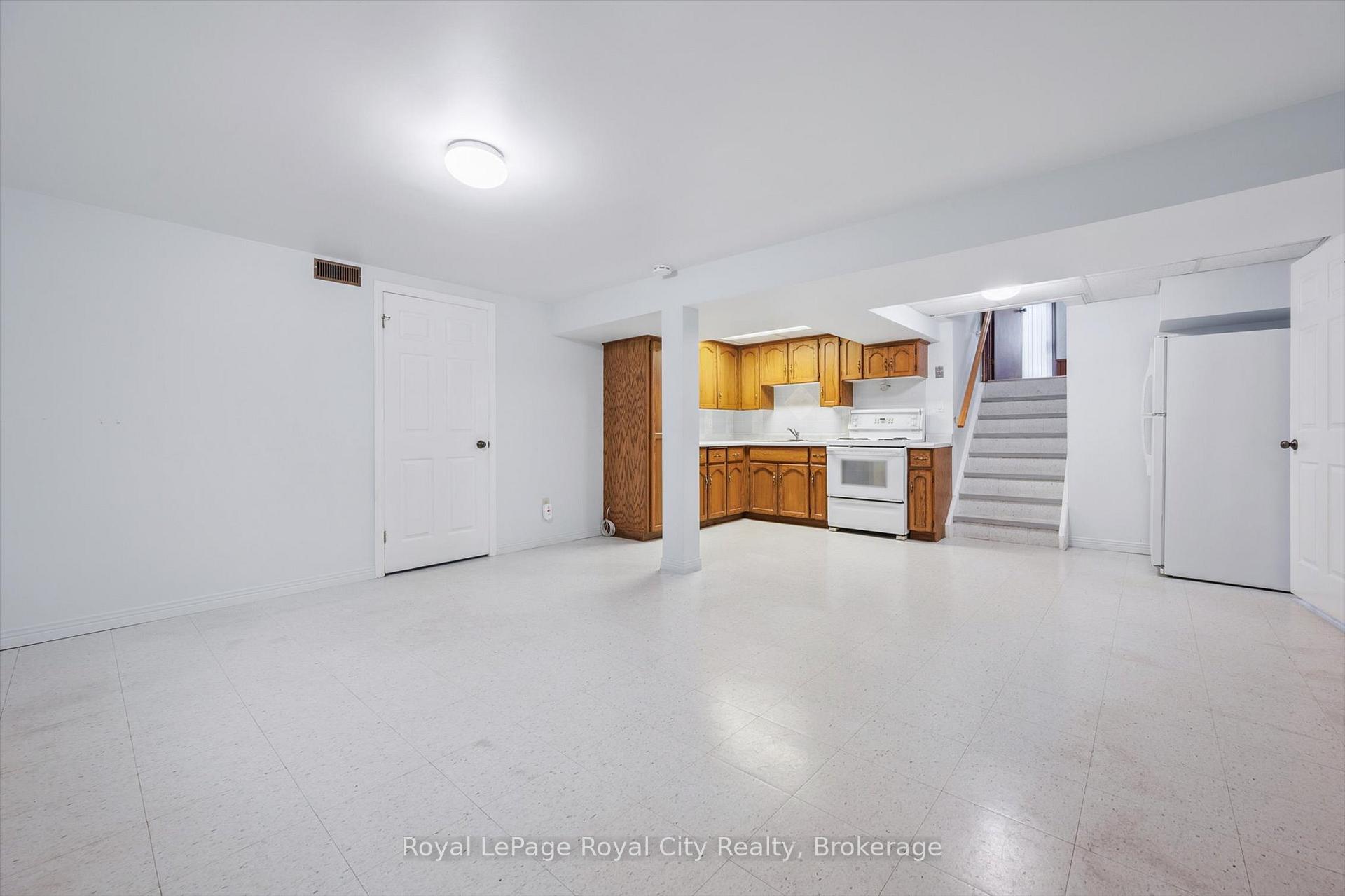 Photo 28 of 21 Heath Road, Guelph, Junction/Onward Willow — HOMEH