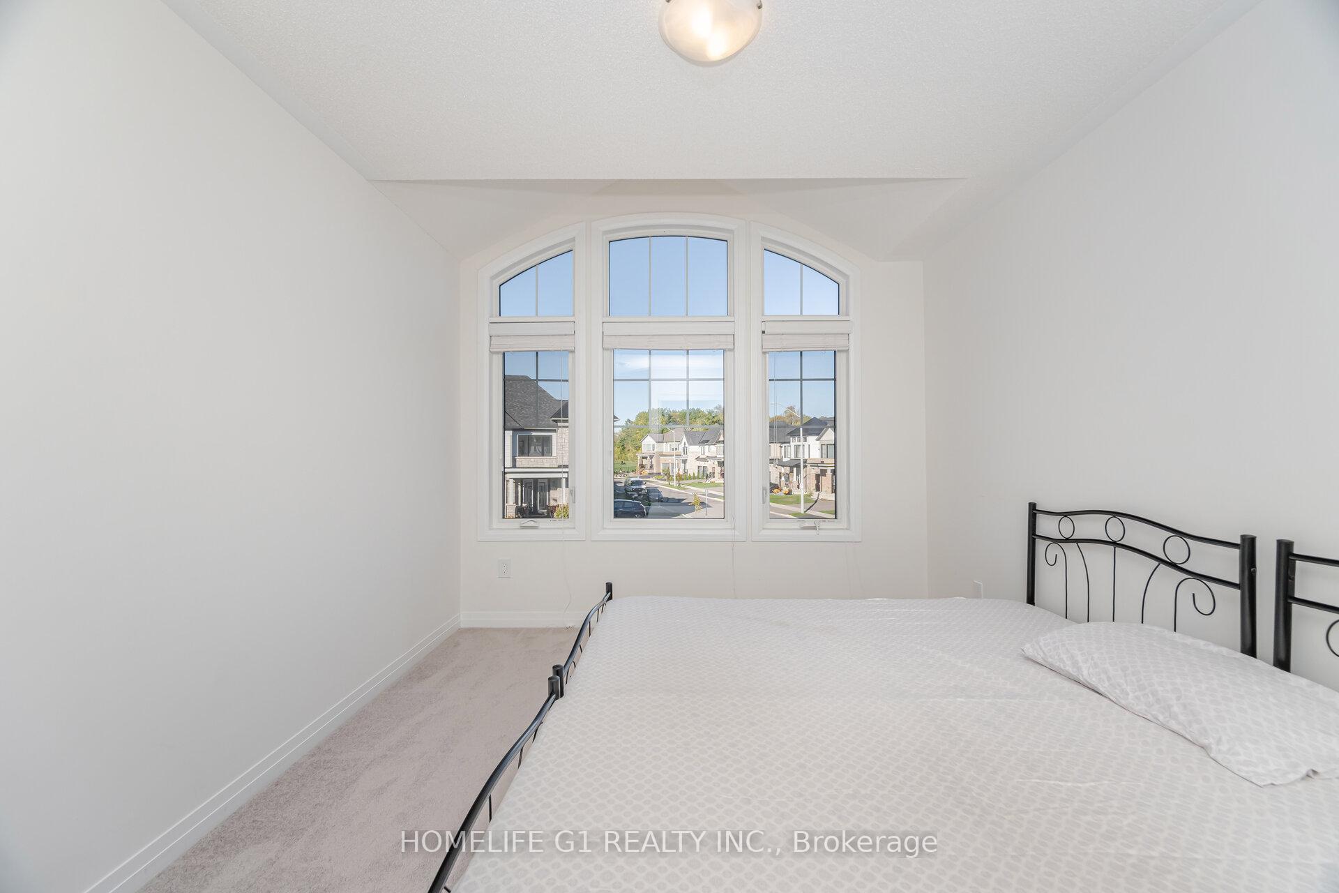 Photo 16 of 91 Fairey Crescent, Hamilton, Mount Hope — HOMEH