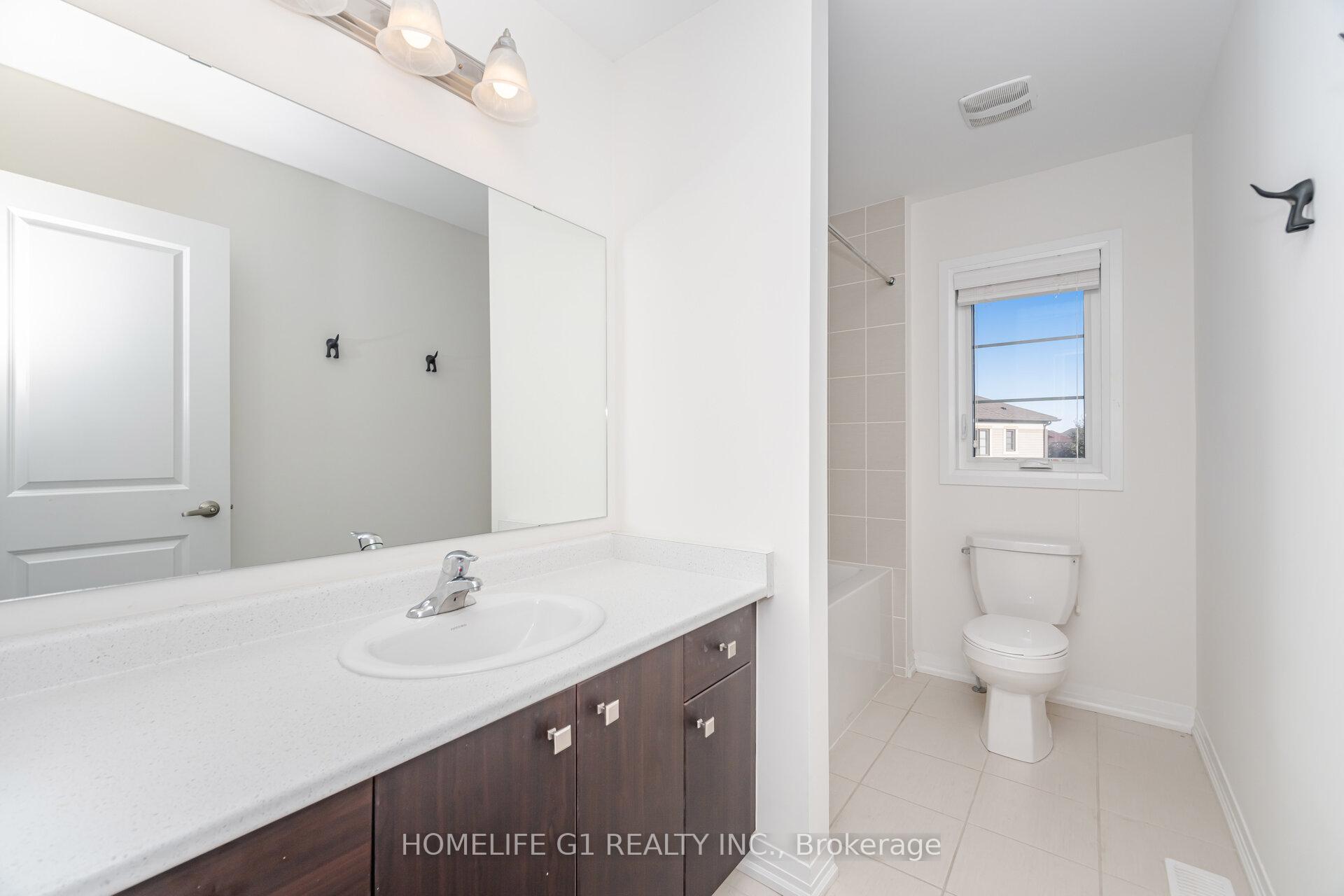 Photo 18 of 91 Fairey Crescent, Hamilton, Mount Hope — HOMEH